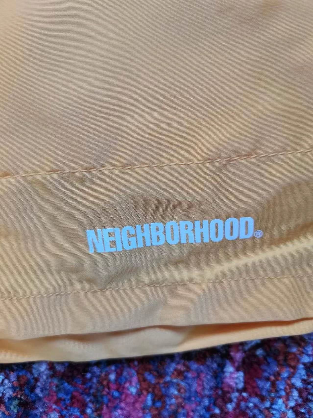Neighborhood Neighborhood Waves Short Yellow Size L Size US 34 / EU 50 - 4 Thumbnail
