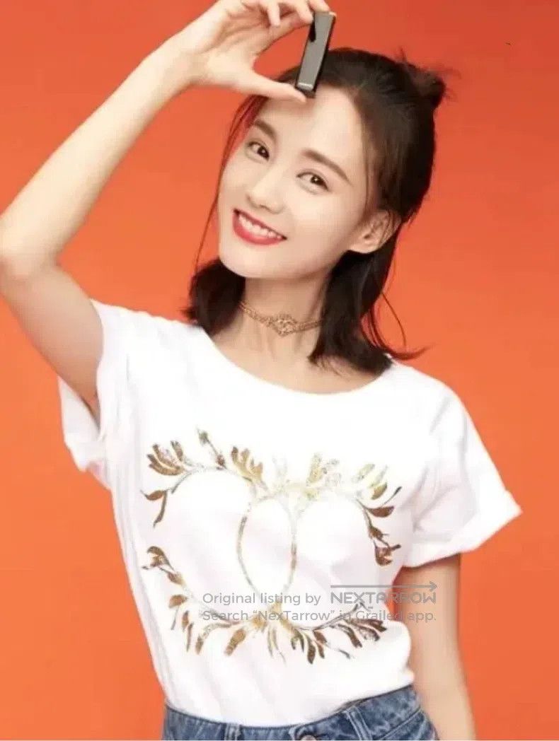 Chanel Chanel Greek Laurel Double C Short-sleeved T-shirt Size XS / US 0-2 / IT 36-38 - 1 Thumbnail
