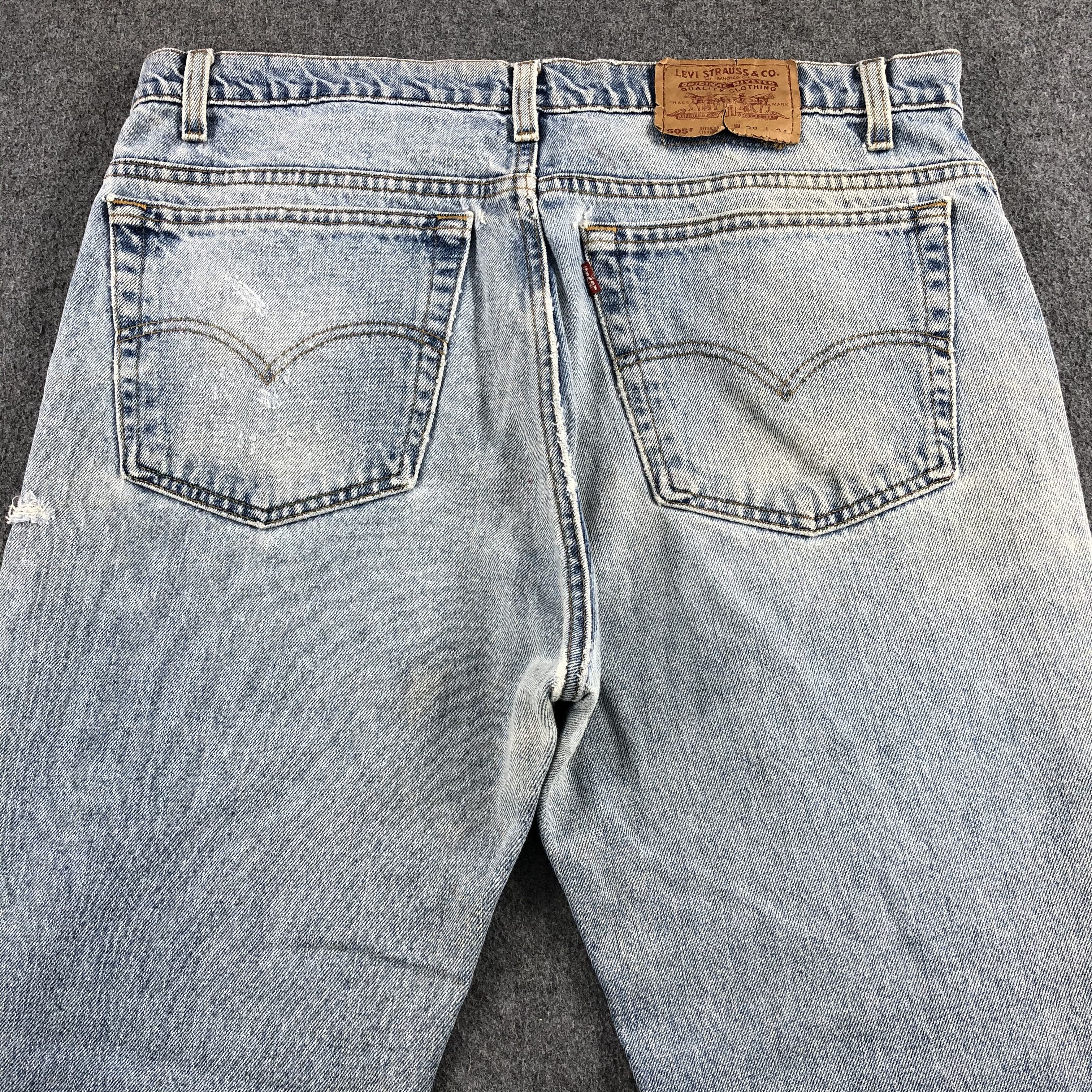 Levi's Vintage 90s Light Wash Levis 505 Jeans-J1659 Size US 37 - 4 Thumbnail