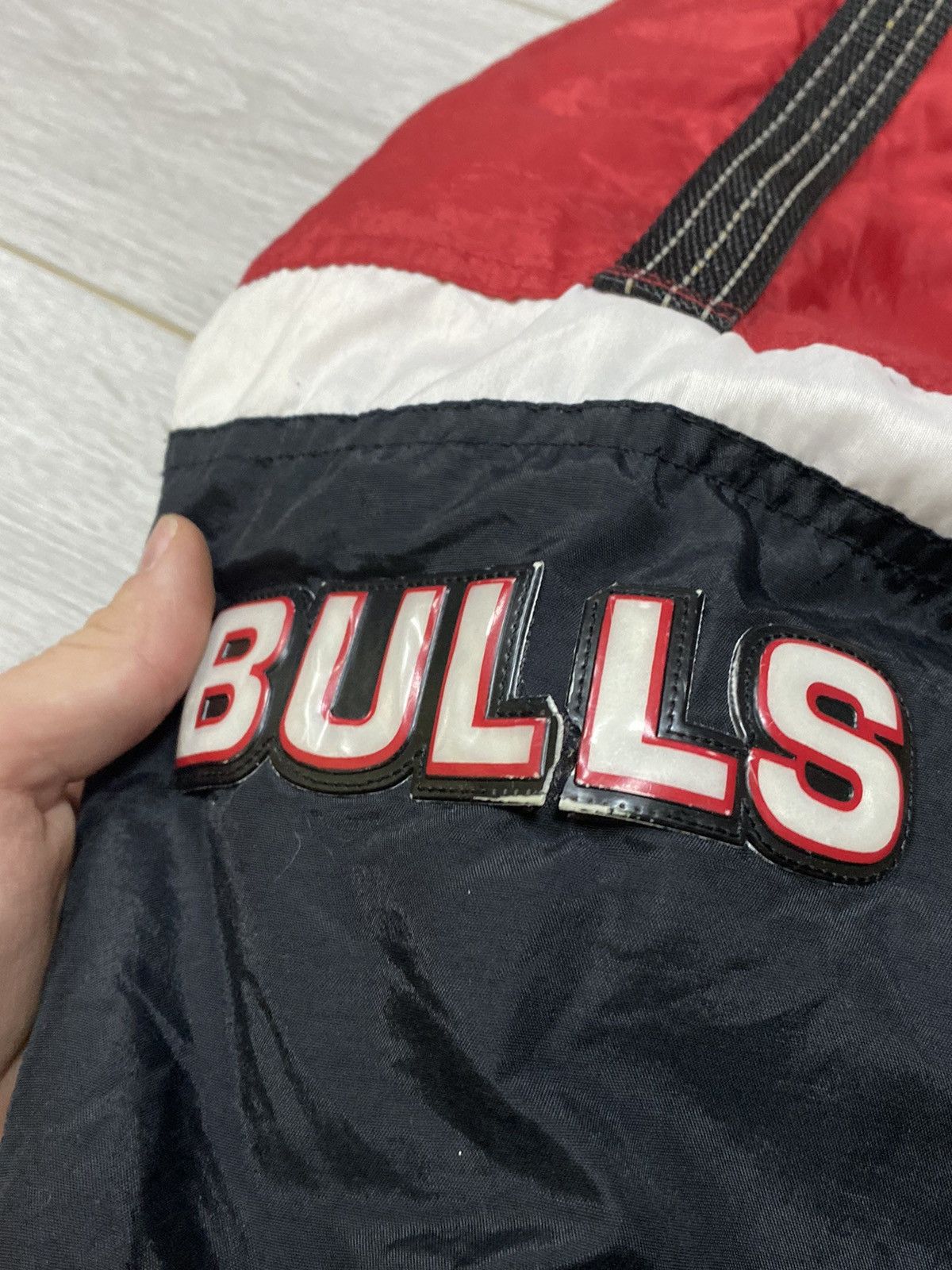 NBA Chicago Bulls Starter vintage big logo head jacket Size US S / EU 44-46 / 1 - 13 Thumbnail