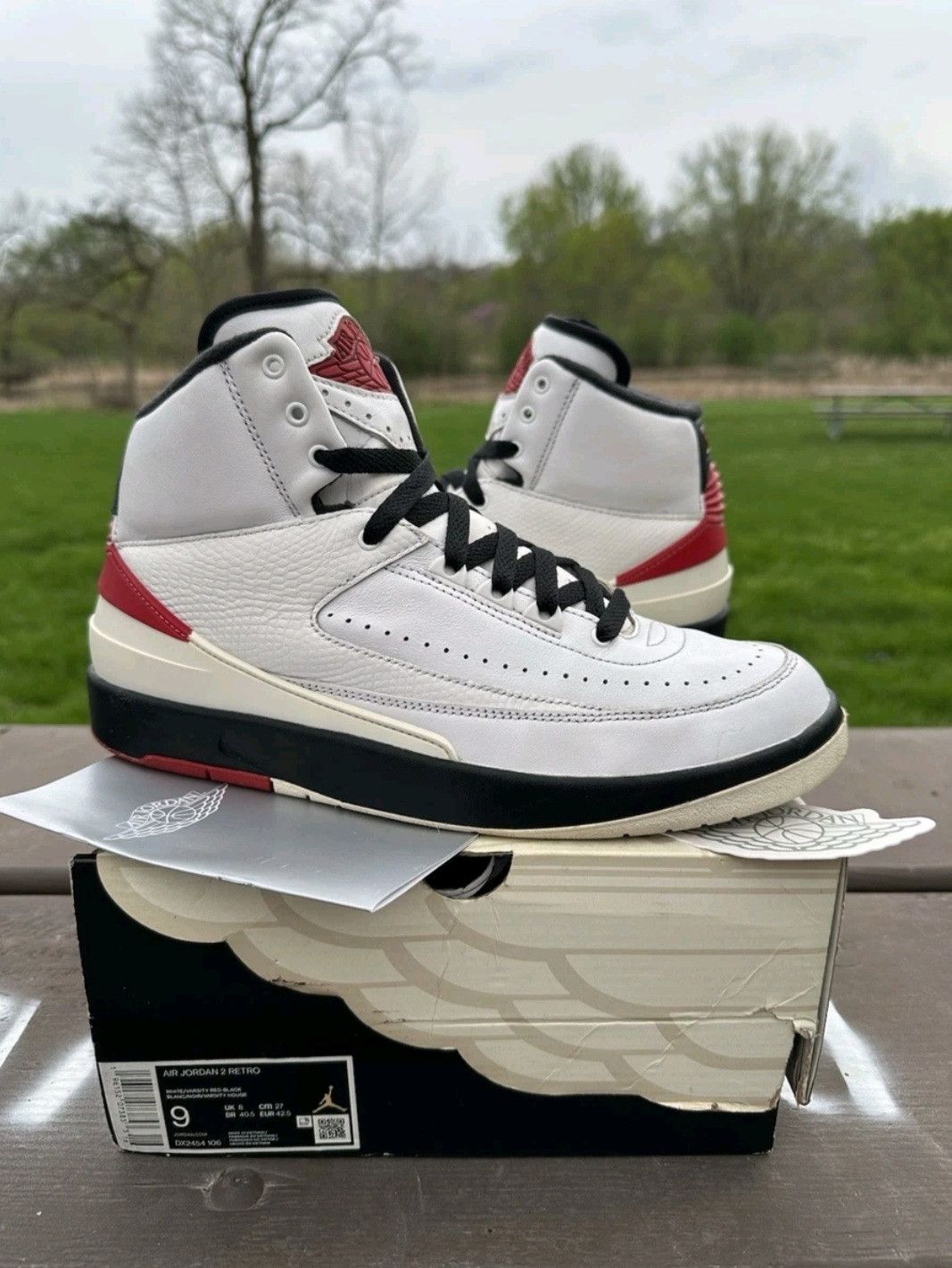 Jordan Brand Nike Air Jordan Retro 2 Chicago 2022 DX2454106 Size 9 Men Size US 9 / EU 42 - 1 Thumbnail