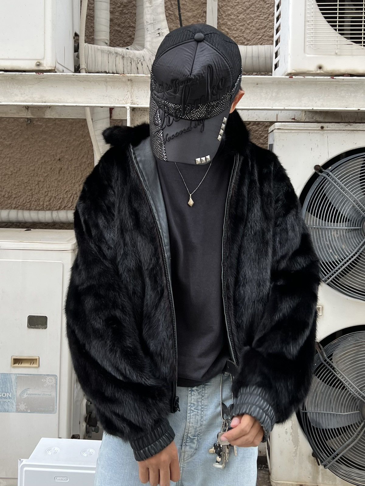 Vintage SOLD* Vintage Leather & Fur Reversible Jacket Size US M / EU 48-50 / 2 - 8 Thumbnail