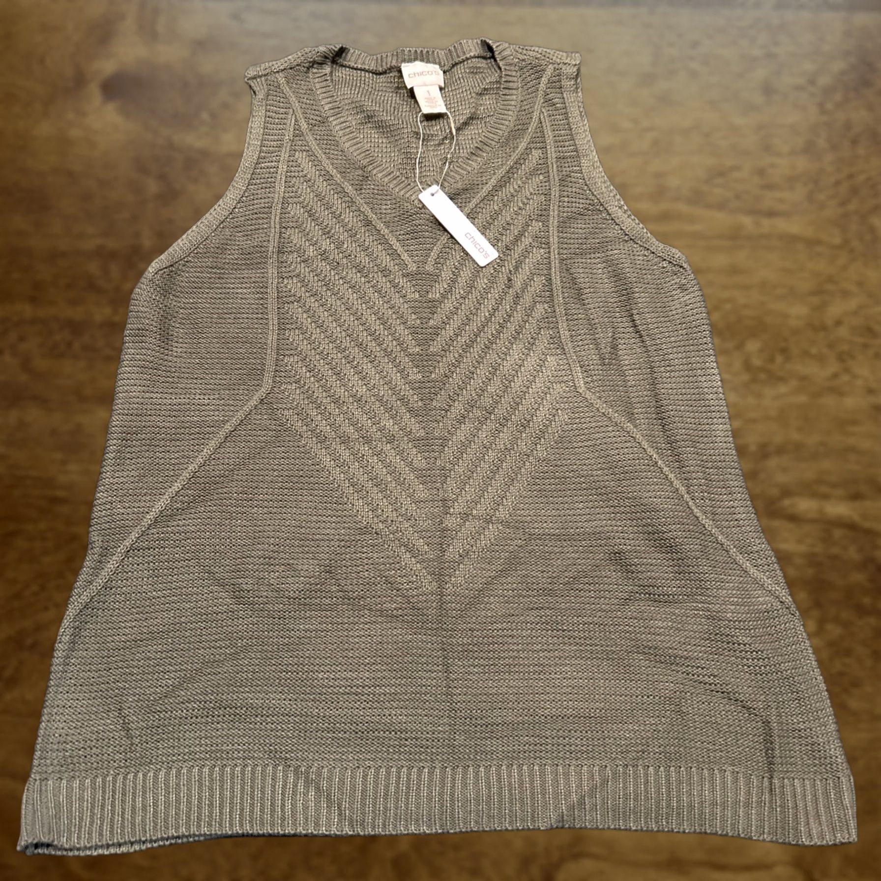 Vintage Chico's Tank Top Women Regular Size 1 Olive Green Acrylic NWT A4 Sleeveless Knit Round Neck Classic All Seasons Shirt Tank Size XS / US 0-2 / IT 36-38 - 1 Thumbnail