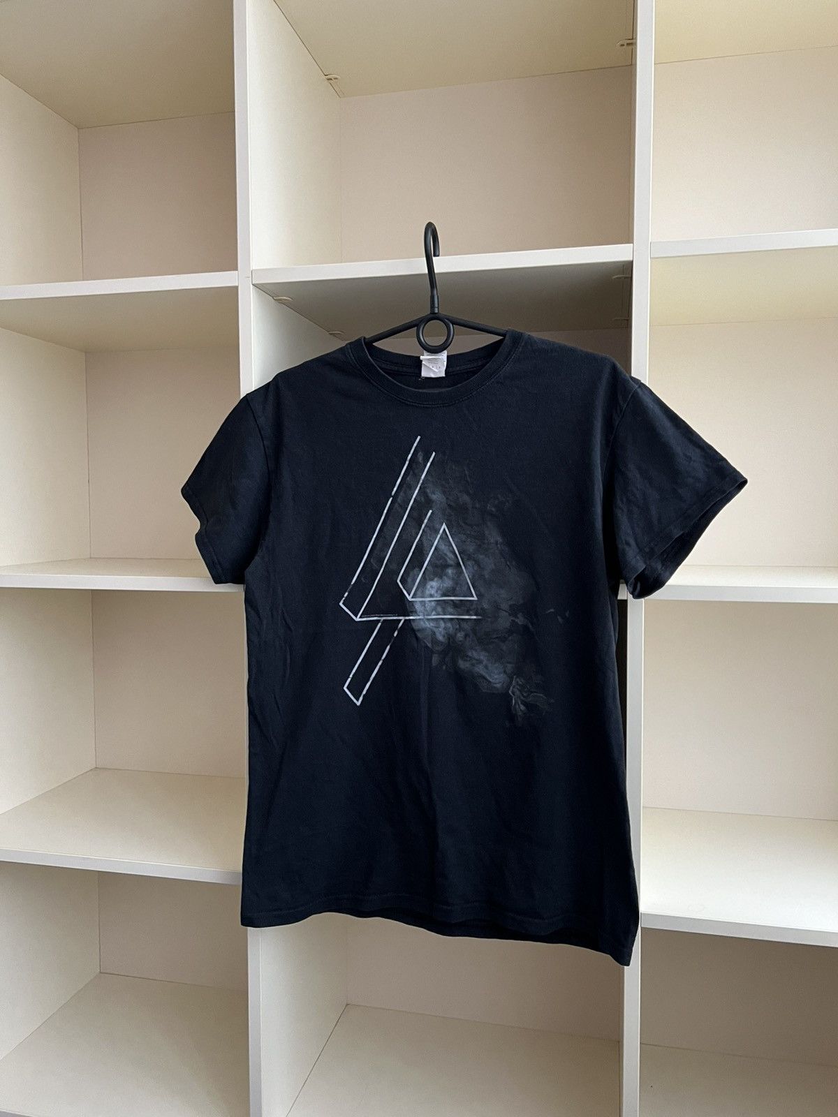 Band Tees 2014 Linkin Park Band Tee Rock T-Shirt Size M Size US M / EU 48-50 / 2 - 2 Thumbnail