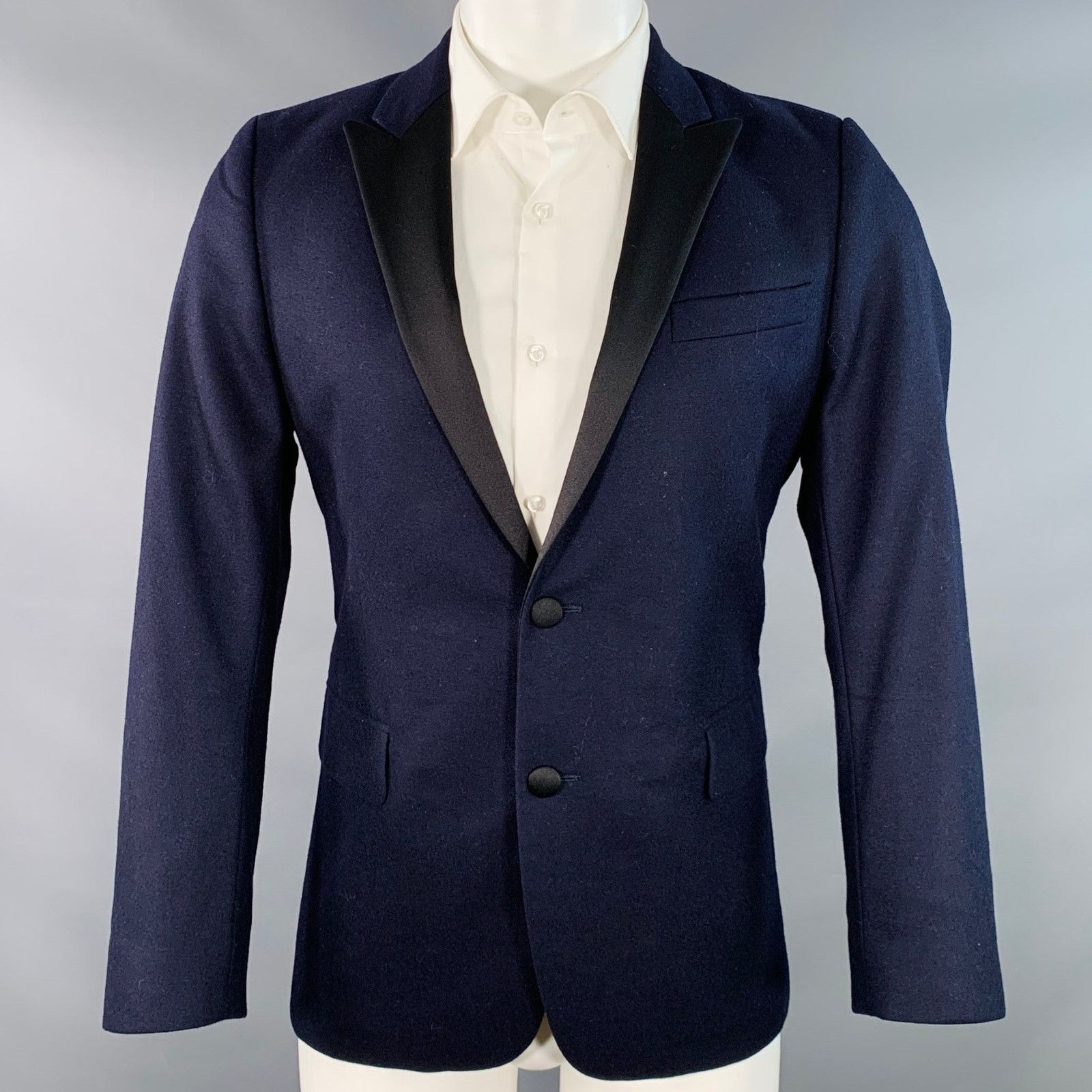 Size 40 Navy Black Wool Peak Lapel Sport Coat
