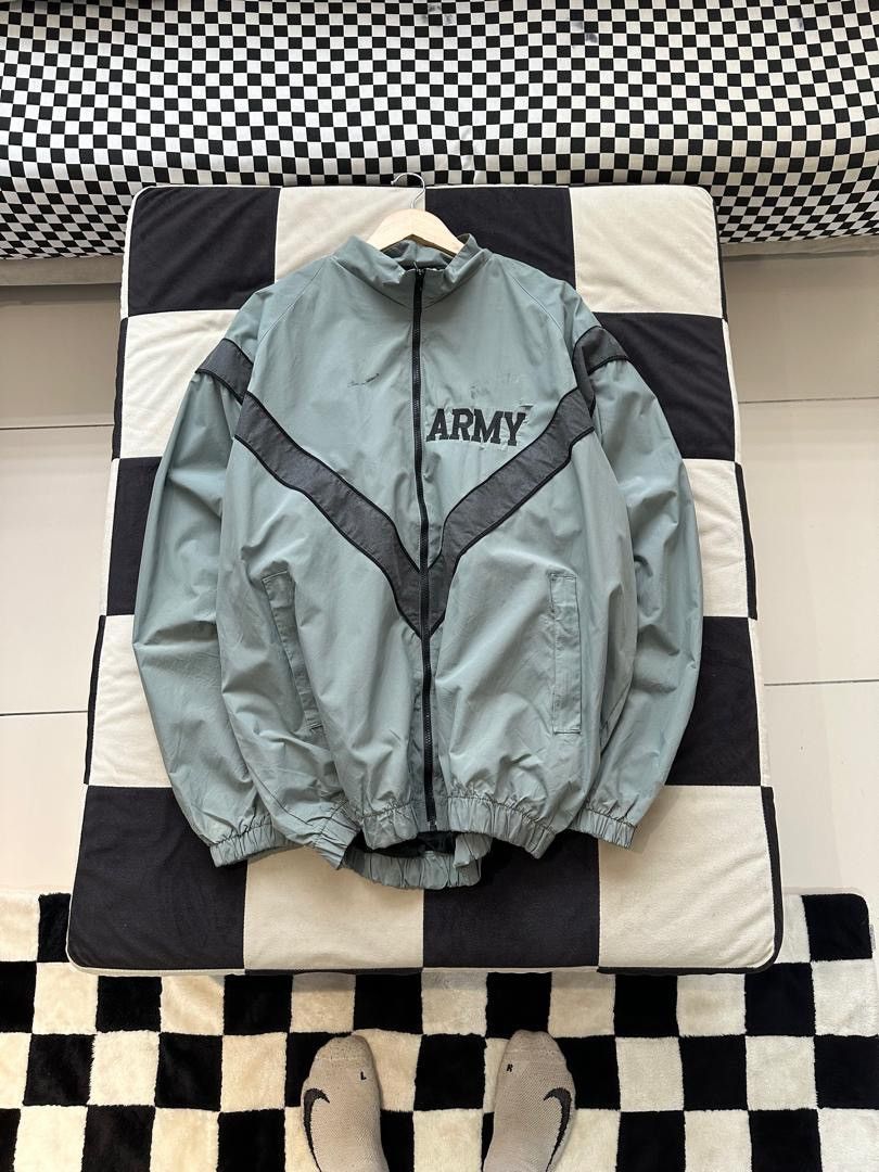Vintage VINTAGE ARMY WINDBREAKER JACKET Size US XL / EU 56 / 4 - 1 Thumbnail