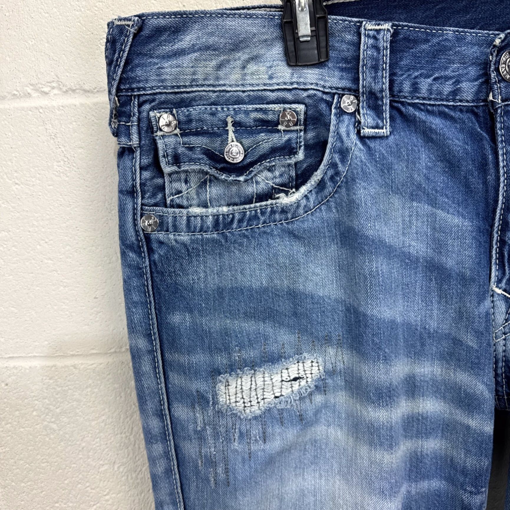 True Religion True Religion Jeans Men Straight Fit Distressed Blue Casual Size 38 Size US 38 / EU 54 - 2 Thumbnail