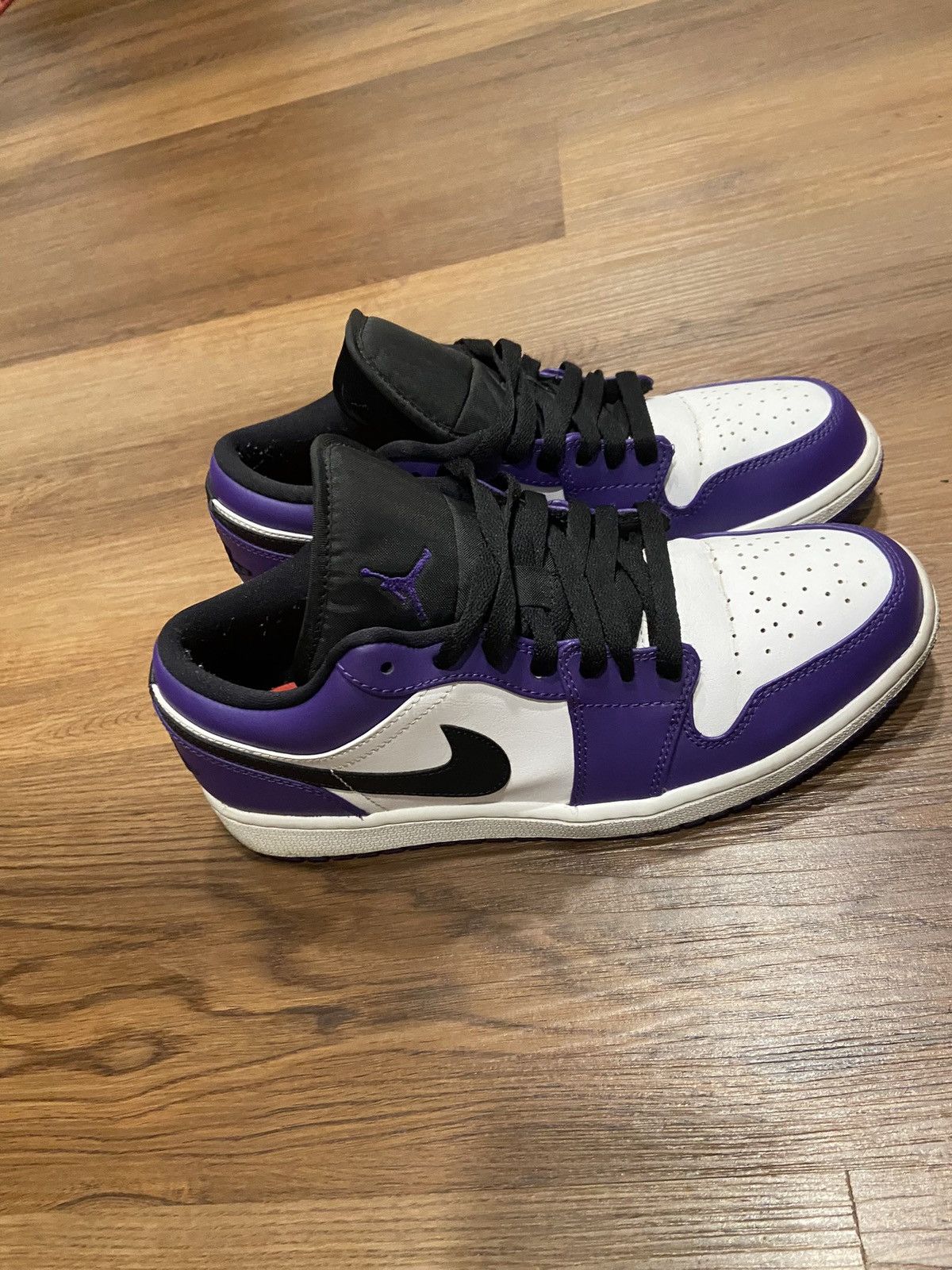 Jordan Brand × Nike Jordan 1 Low Court Purple White Size US 8.5 / EU 41-42 - 2 Thumbnail