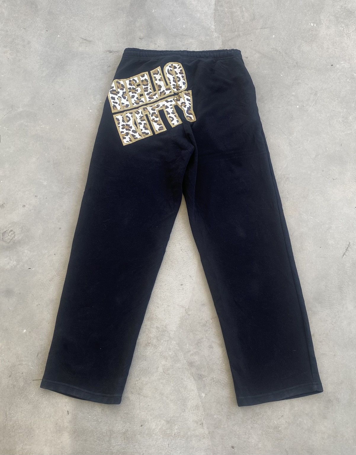 Anime × Japanese Brand HELLO KITTY JOGER Size 38" / US 16 / IT 52 - 1 Thumbnail