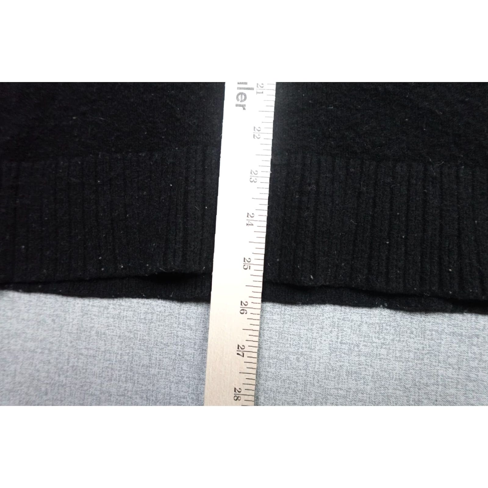 Lululemon VINTAGE Lululemon Sweater Womens 8 Black Wool Mock Neck Pullover Knit Wool Blend Dolman Sleeve Long Sleeve Mens Womens Girls Boys Size M / US 6-8 / IT 42-44 - 6 Thumbnail