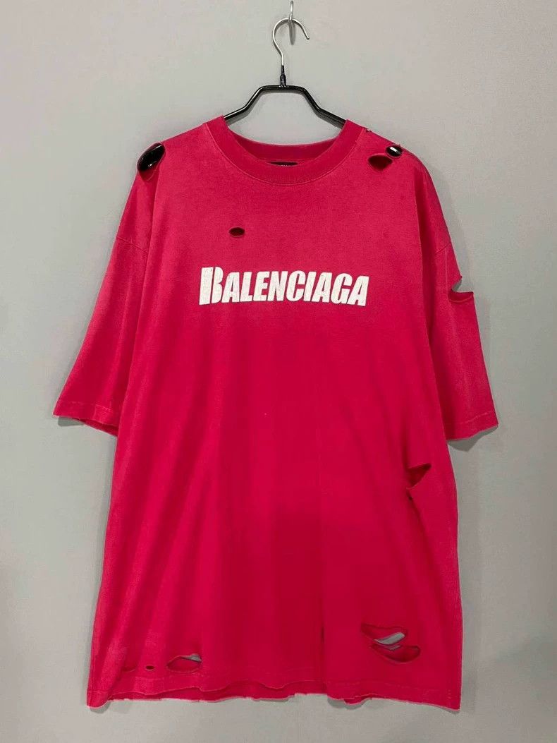 Balenciaga Balenciaga Damaged logo short sleeves Size US XS / EU 42 / 0 - 2 Thumbnail