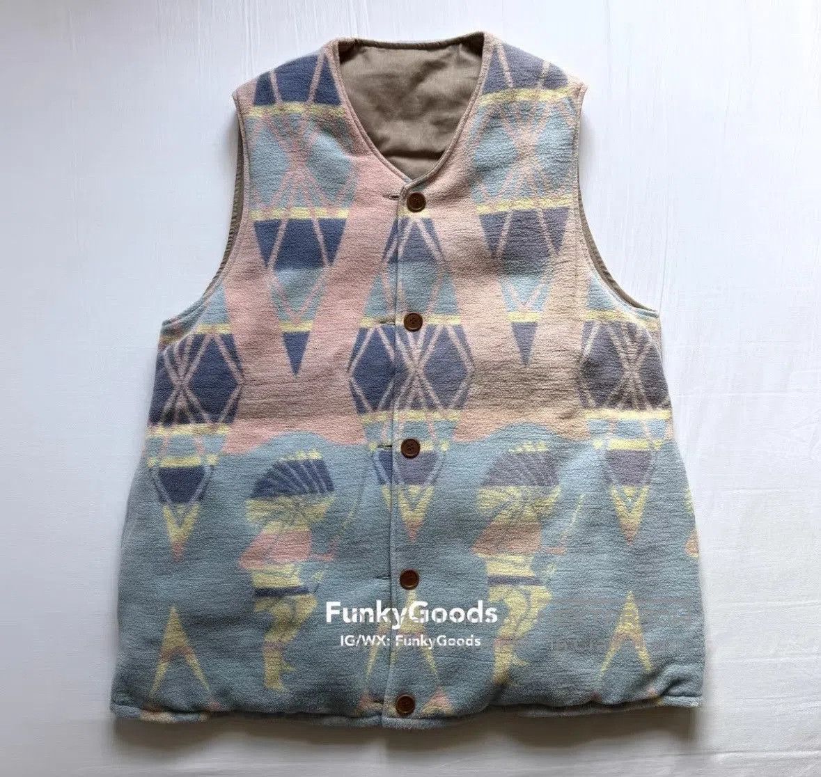 Visvim Visvim kora folk down vest wxx. Size US XL / EU 56 / 4 - 1 Thumbnail