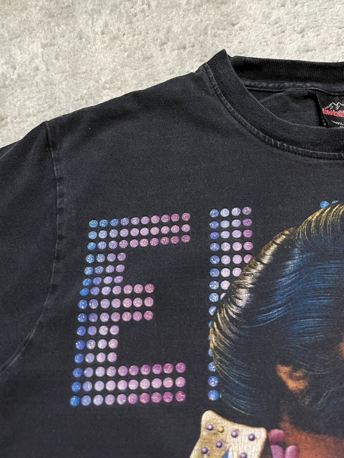 Vintage Vintage Black T-Shirt Tee Fullprint Elvis Presley Band Size US S / EU 44-46 / 1 - 5 Thumbnail