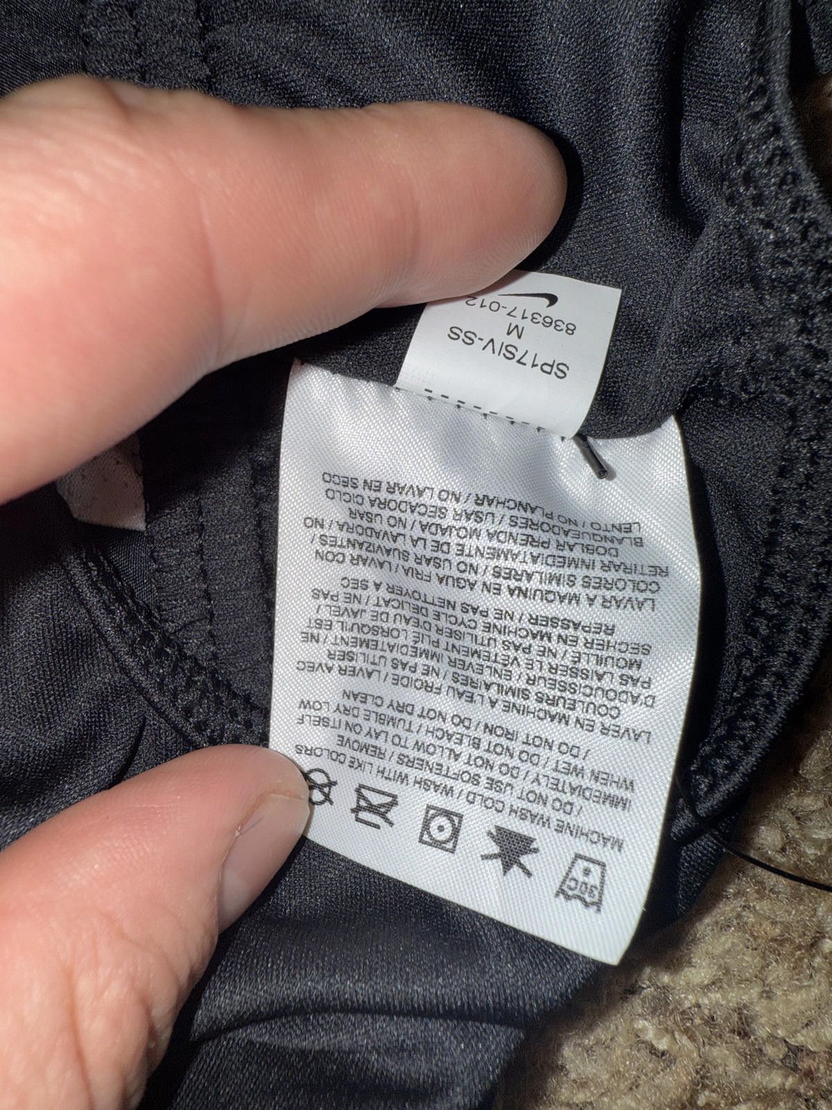 Nike Nike Big Kid’s (Girl’s) Dry-Fit Tempo Short Sample Size 24" / US 00 / IT 34 - 11 Thumbnail