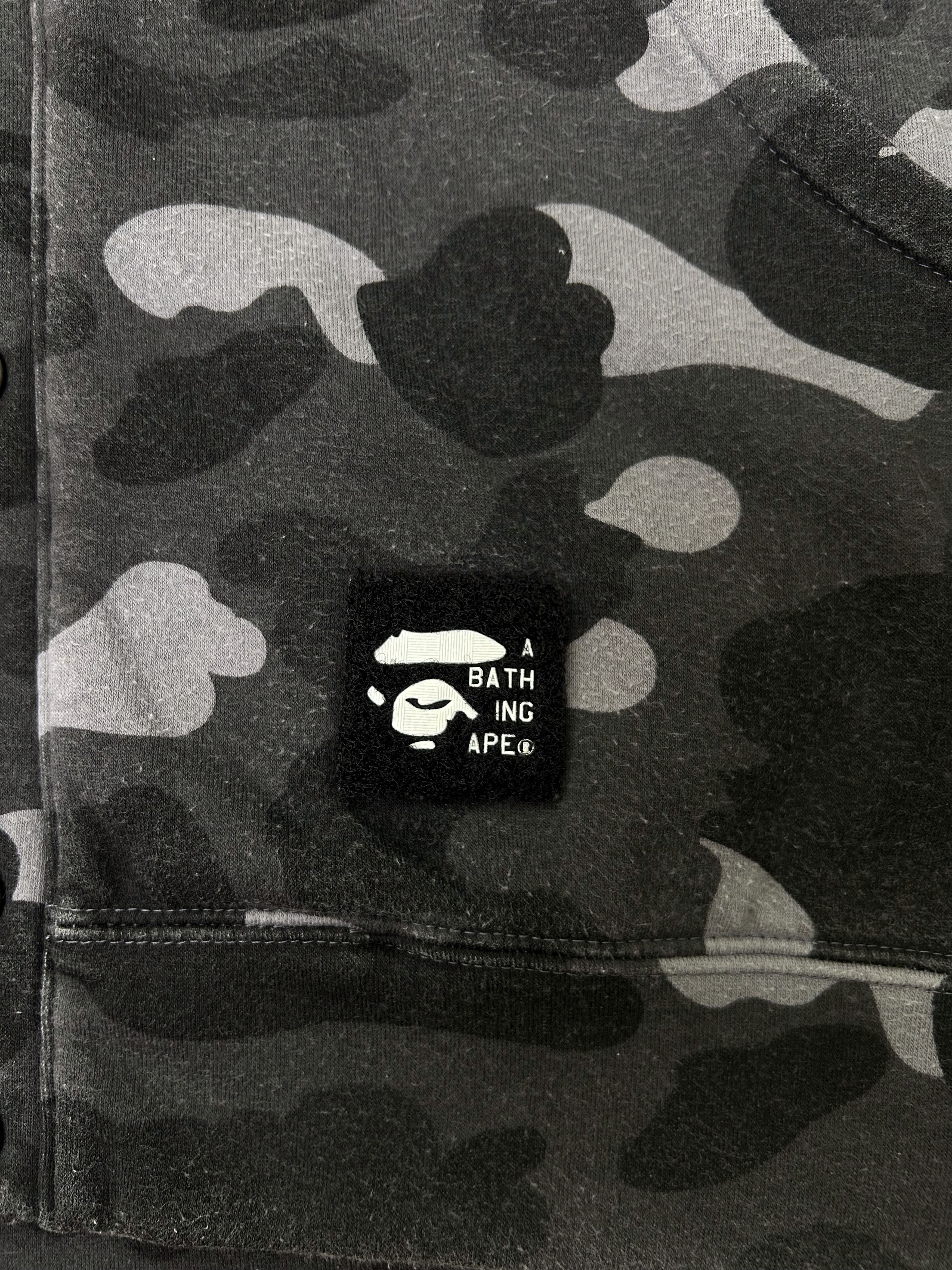 Bape BAPE Black Camo Snap Button Hoodie [Size L] Size US L / EU 52-54 / 3 - 2 Thumbnail
