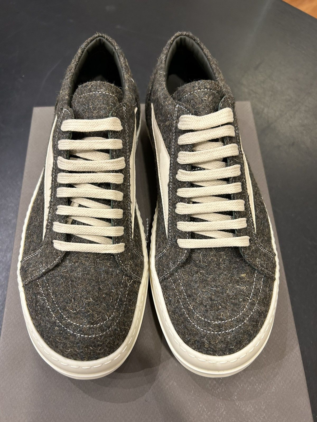 Rick Owens Rick Owens Wool Vintage Low Sneaker Size US 9 / EU 42 - 4 Thumbnail