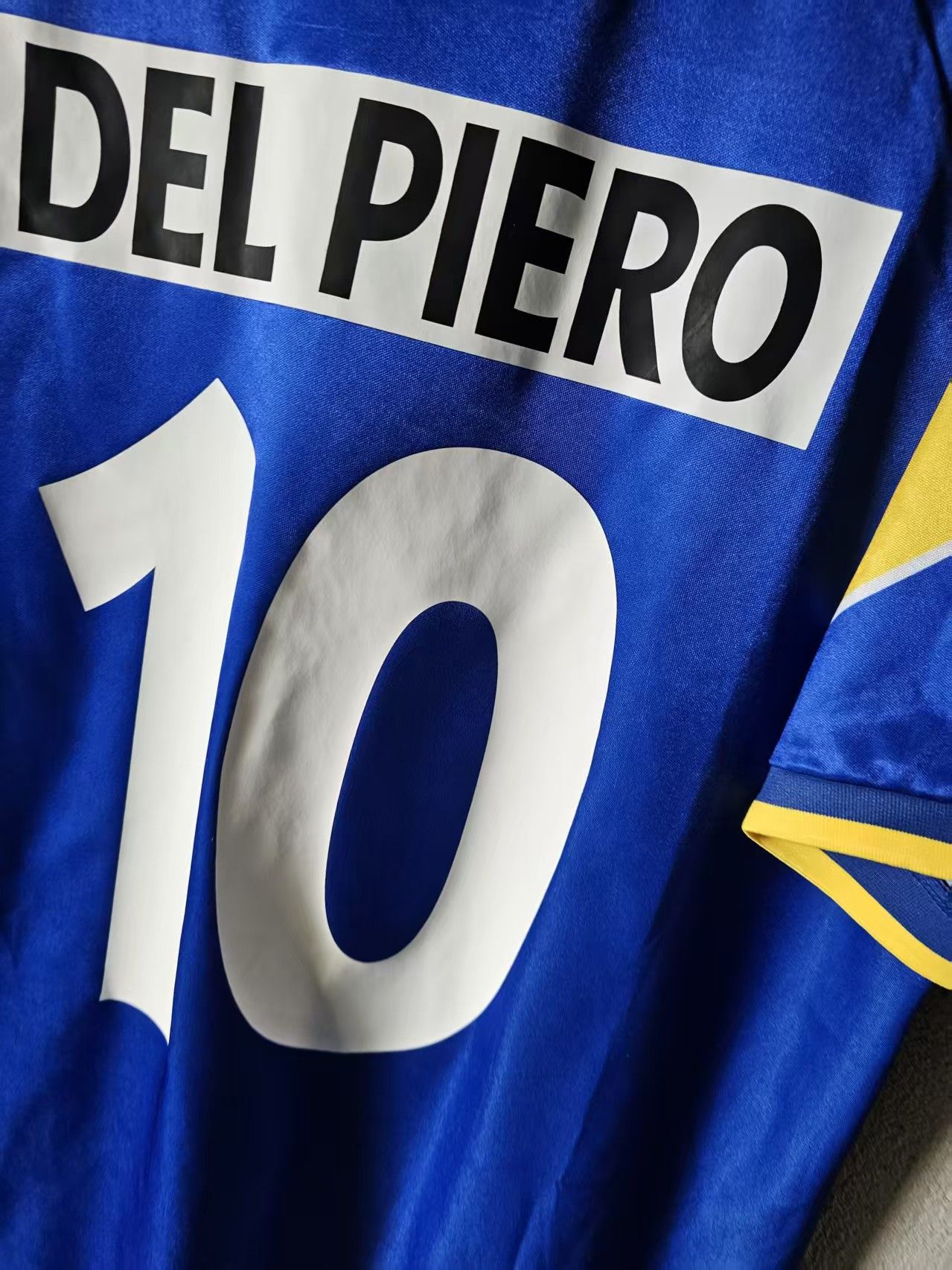 Other 1995 97 Juventus 10 del Piero Jersey Size US L / EU 52-54 / 3 - 5 Thumbnail