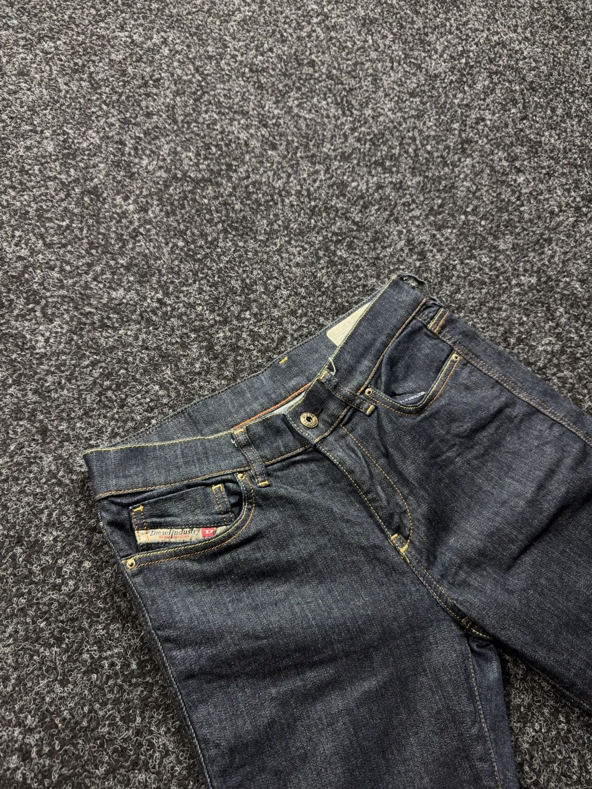 Diesel Luxury 00s Diesel Bootzee ST Slim Bootcut Flare Retro Jeans Size 27" / US 4 / IT 40 - 5 Thumbnail