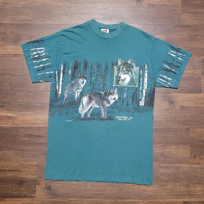 Vintage Vintage 1990s Art Unlimited Wolf Wrap Around AOP Animal Tee ...