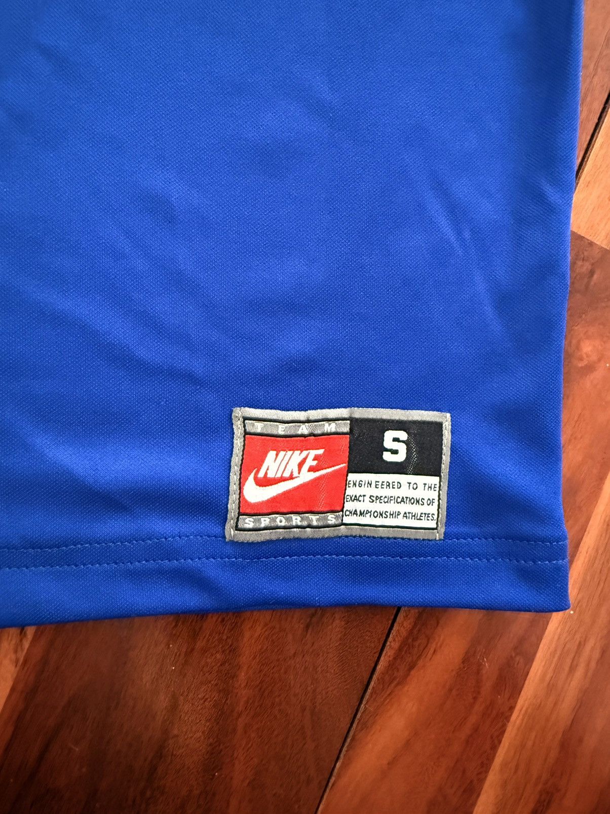 Nike Brasil 1998 Away Kit (cropped) Size US S / EU 44-46 / 1 - 5 Thumbnail