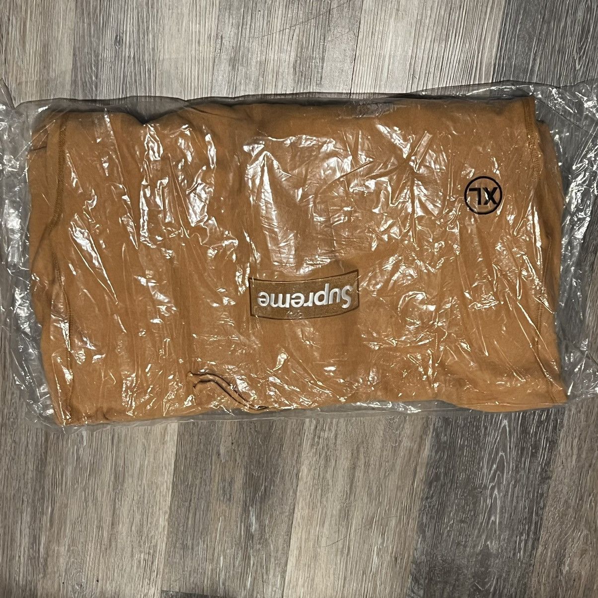 Supreme Supreme Mustard Box logo hoodie xl 2021 Size US XL / EU 56 / 4 - 8 Thumbnail
