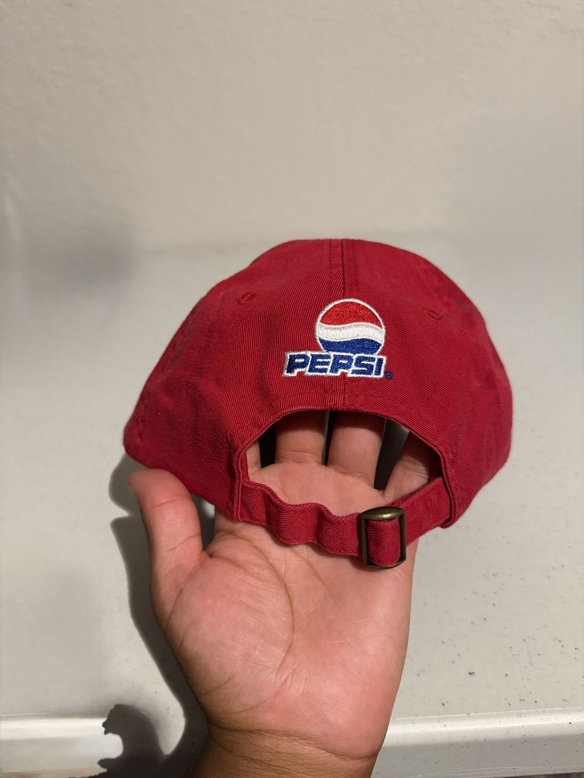 Other Red Chicago Bulls hat Size ONE SIZE - 4 Thumbnail
