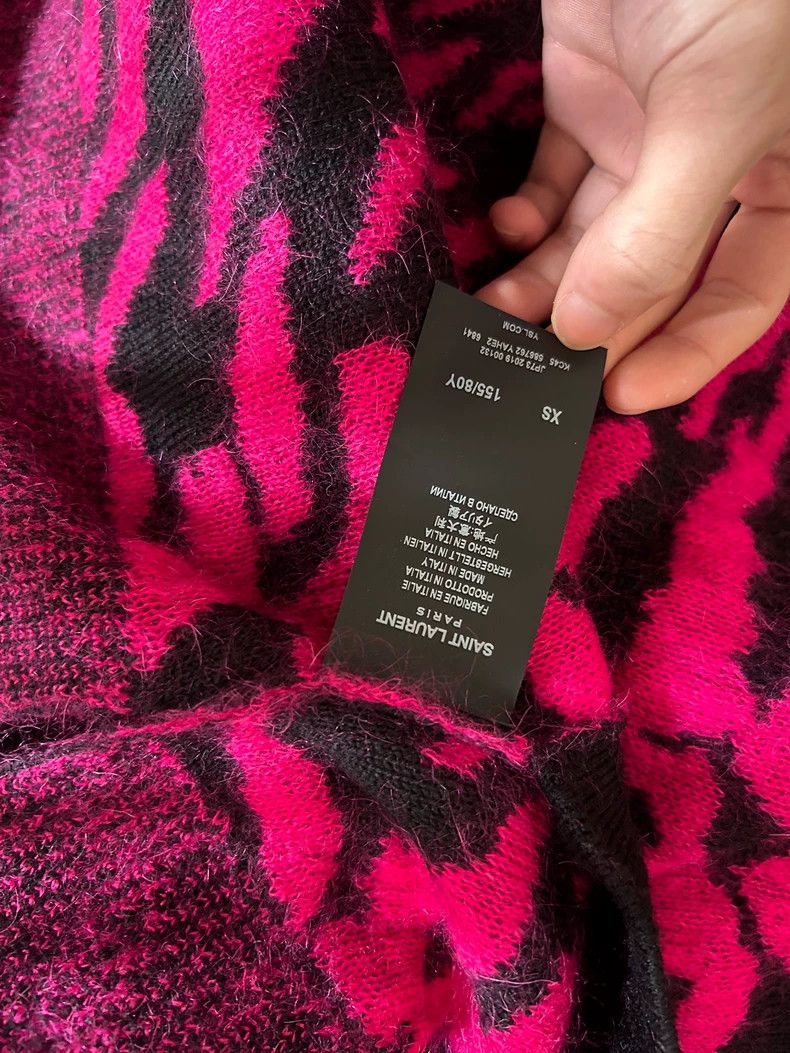 Yves Saint Laurent Saint Laurent 19FW Rose Tiger Sweater 2501-Nextarrow Size US XS / EU 42 / 0 - 3 Thumbnail