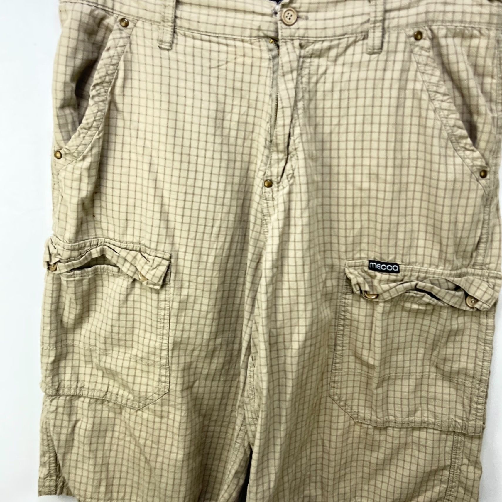 Miss Me VINTAGE Mecca Baggy Cargo Hip Hop Shorts Y2K Size 36 Men Beige Cotton Wool Denim 5-Pocket Casual Summer Winter Spring Fall Mens Size US 27 - 2 Thumbnail