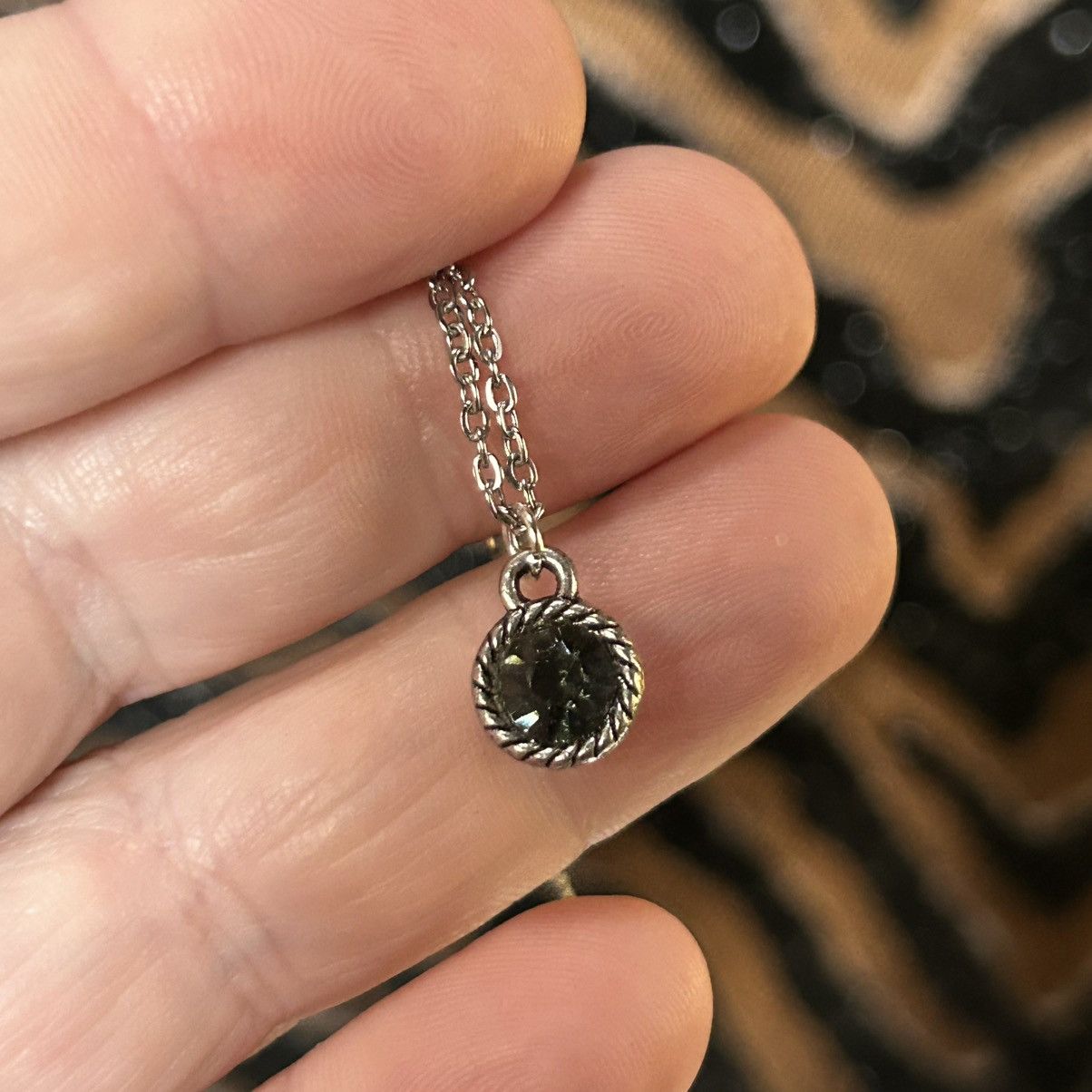 Handmade Handcrafted vintage smoky faceted glass pendant necklace Size ONE SIZE - 1 Thumbnail