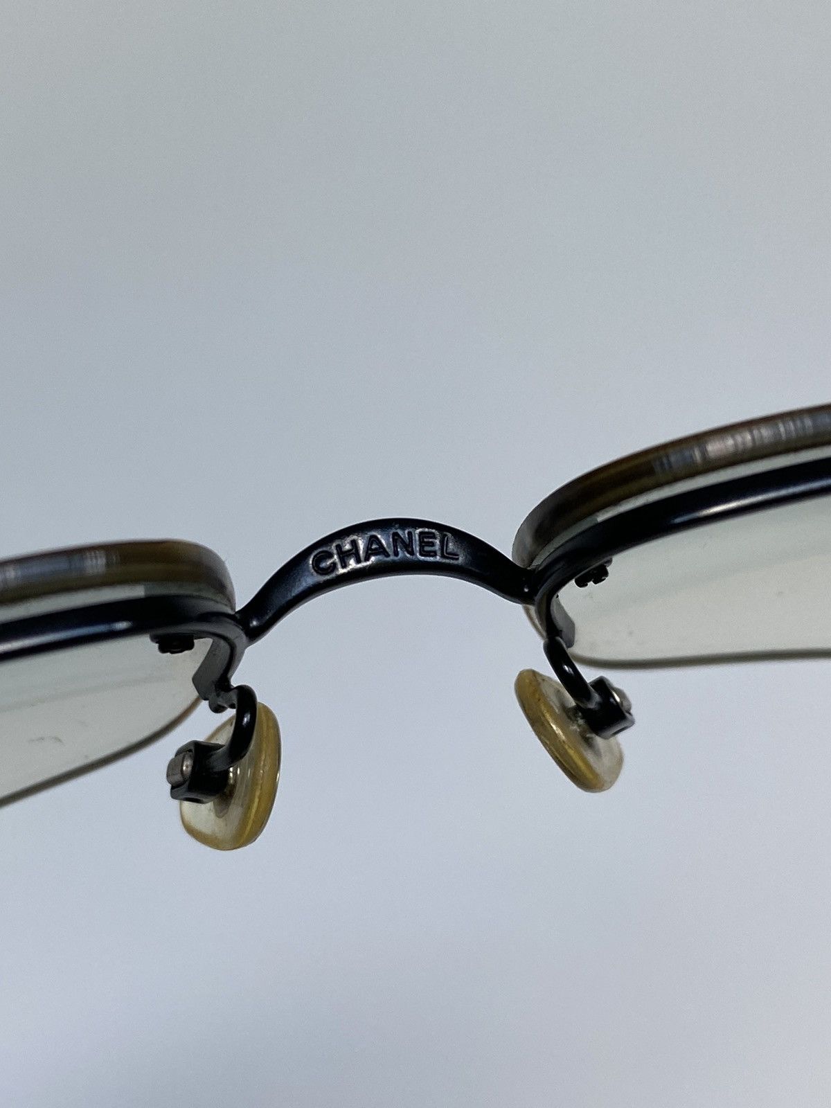 Chanel × Vintage Chanel CC 4104-B sunglasses rhinestones black rimless Size ONE SIZE - 11 Thumbnail