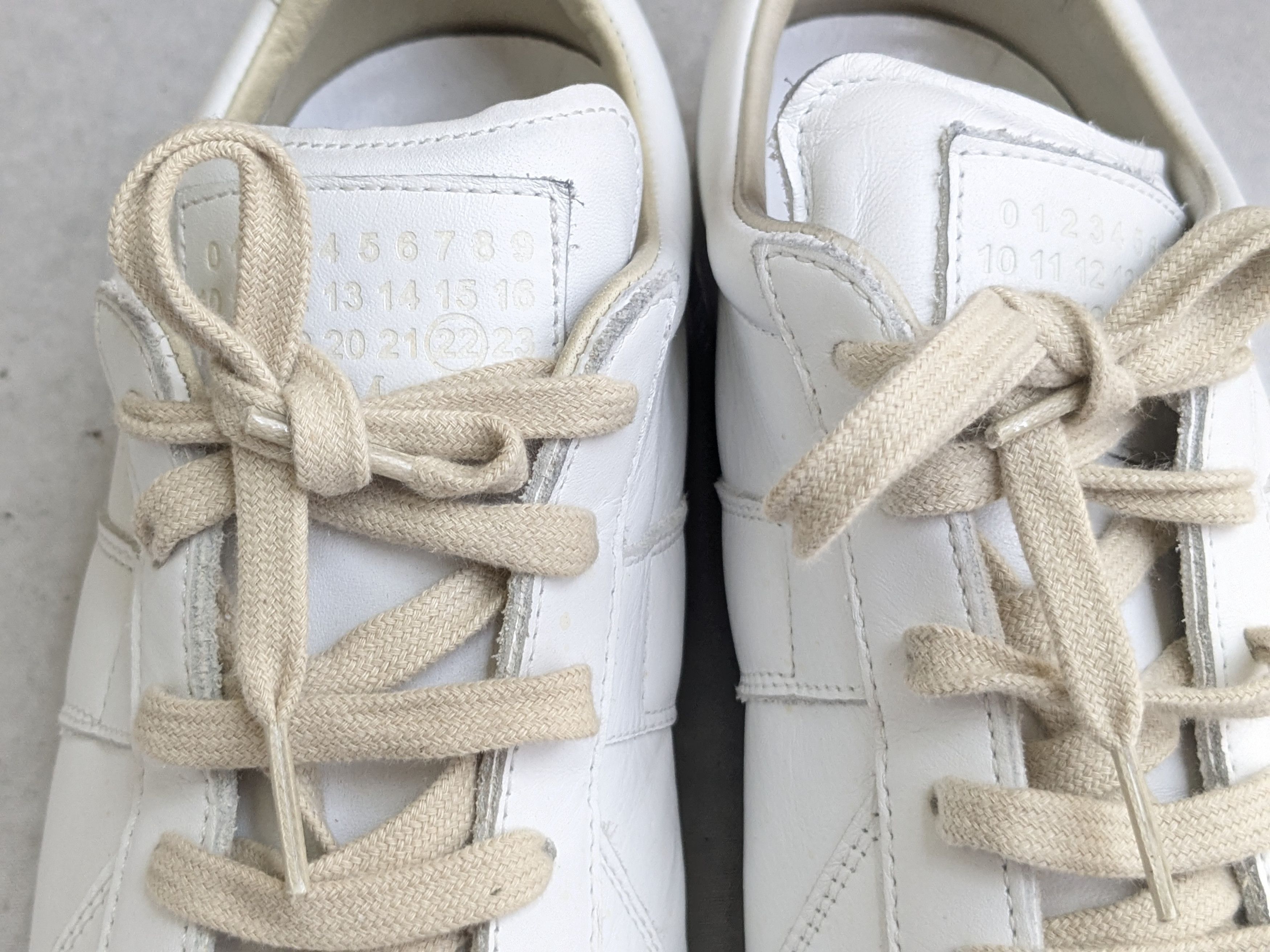 Maison Margiela Maison Margiela Gat Replica White Silver 9 42 Low Tops Size US 9 / EU 42 - 7 Thumbnail