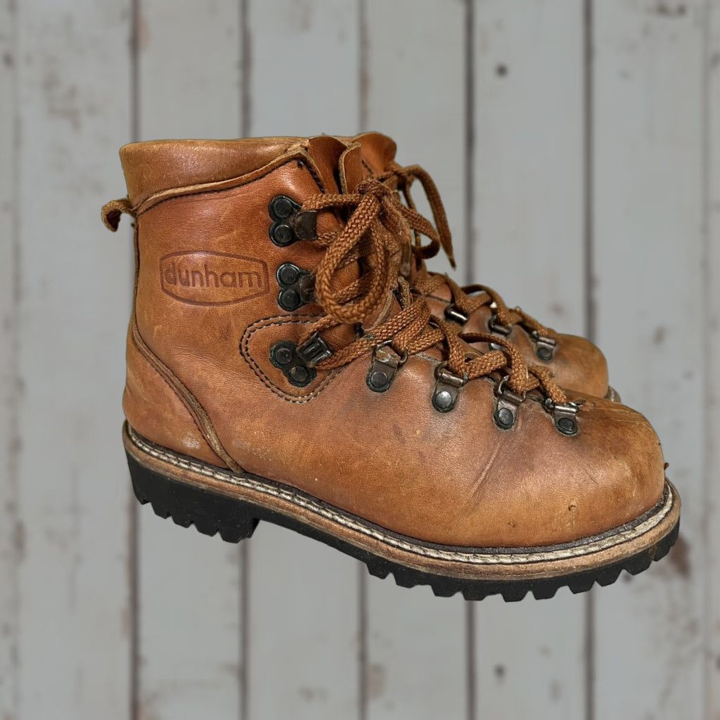 Vibram VINTAGE Dunham Men’s Tyrolean Hiking Boot Boots Vibram Sole Brown Leather Lace Up 7 Mens 70s Outdoors Hiking boot Size US 7 / EU 40 - 1 Thumbnail
