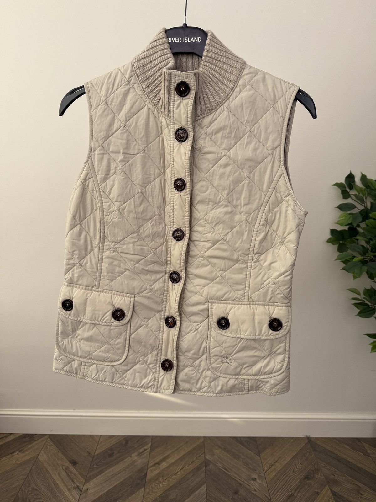 Burberry Burberry London Quilted Vest Nova Check Lined Women’s Size L / US 10 / IT 46 - 1 Thumbnail