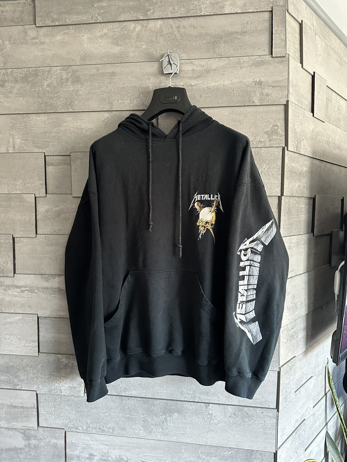 image of Metallica 90's Hoodie 1994 Washed Black Y2K, Men's (Size XL)