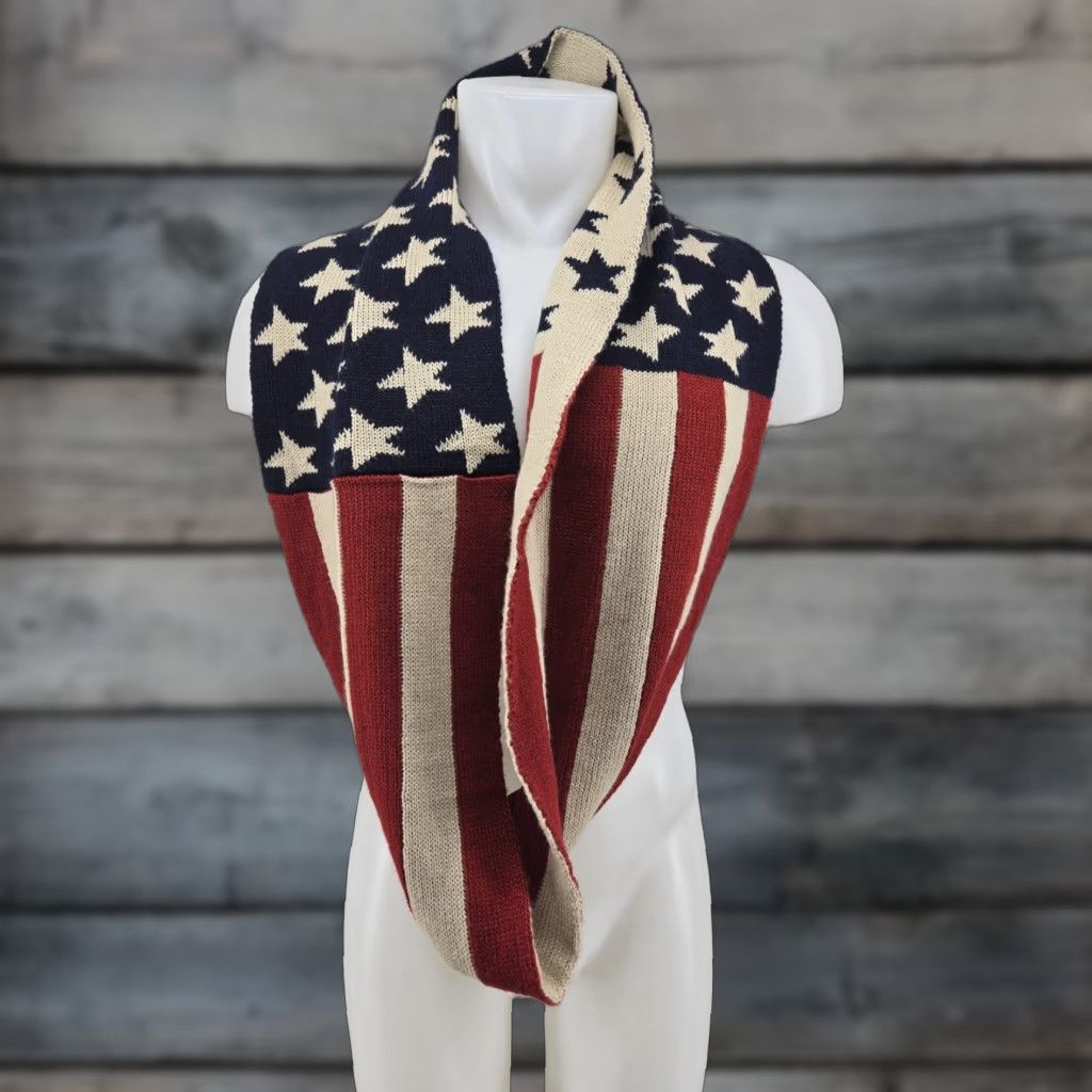 Vintage VINTAGE Unisex USA Flag Knit Infinity Scarf Wrap One Size Wrap Scarf USA Flag Infinity Knit Unbranded Men Women Size ONE SIZE - 1 Thumbnail