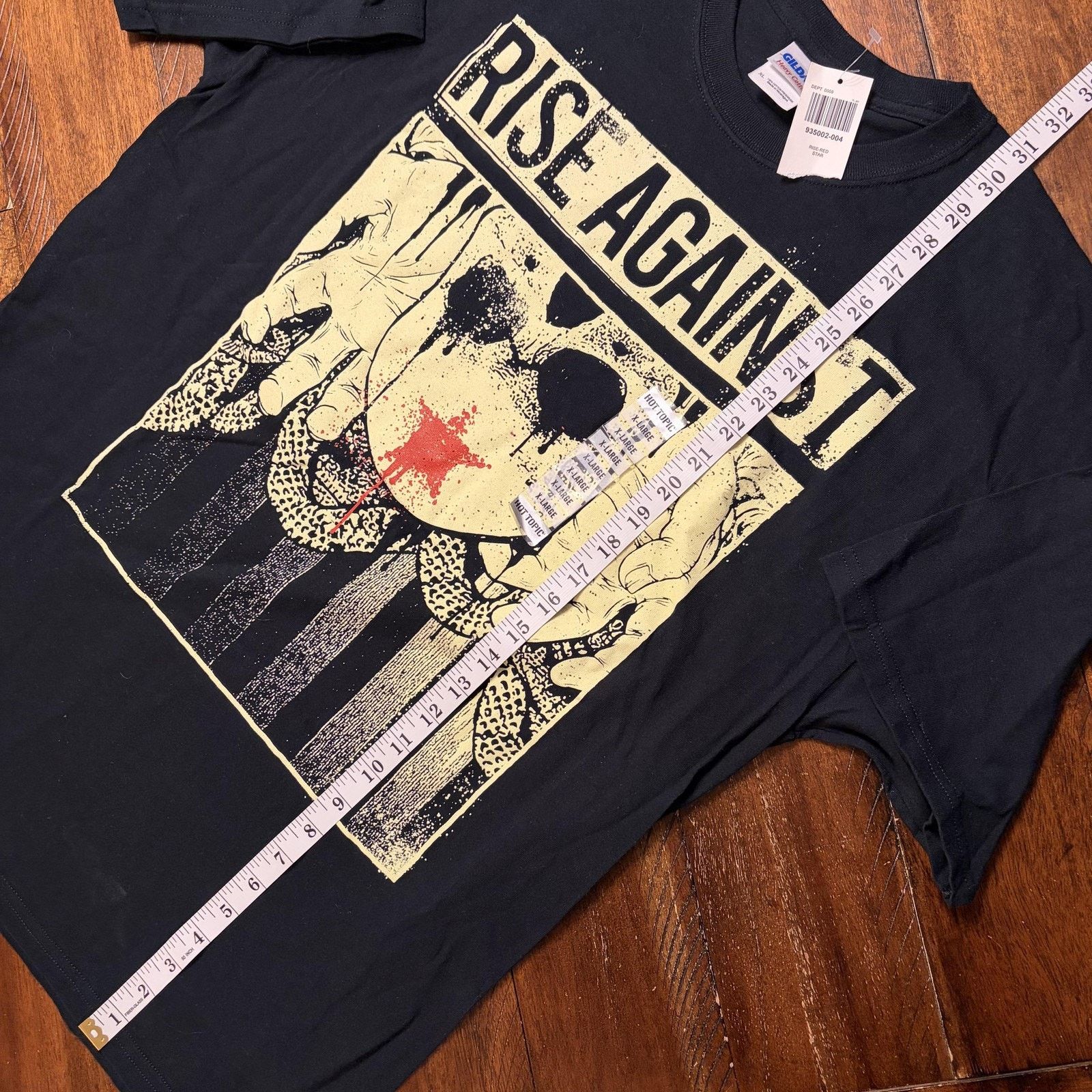Gildan Rise Against Shirt Mens XL Black Gildan Red Star Tee T-Shirt Size US XL / EU 56 / 4 - 7 Thumbnail