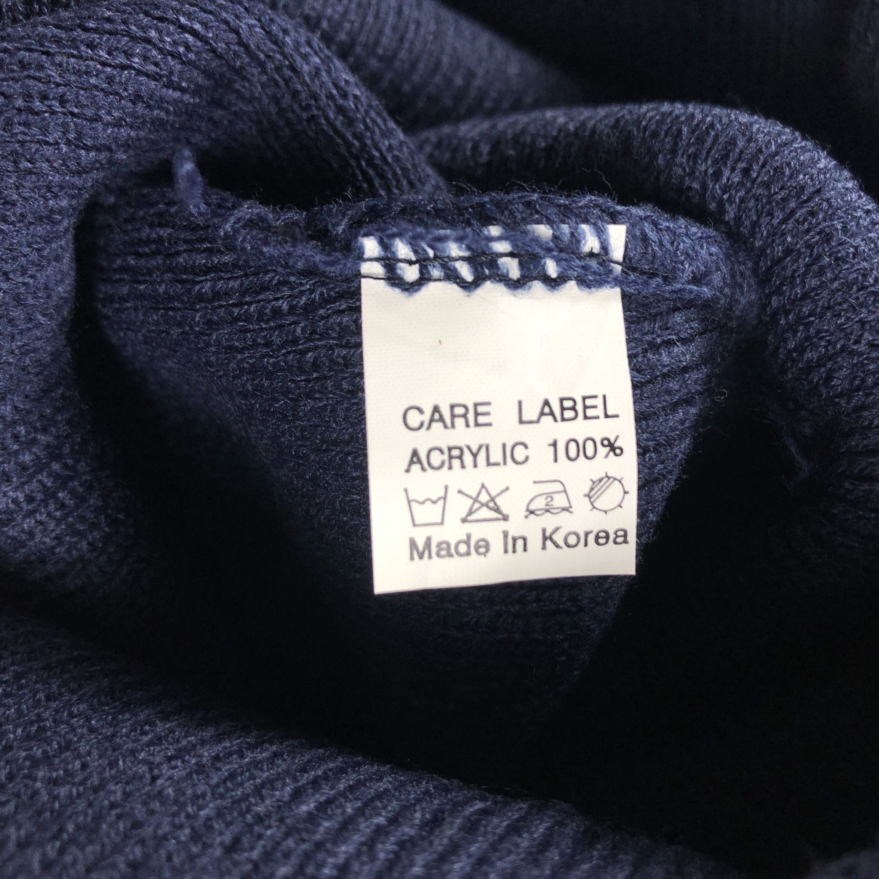 Vintage Wording Dont Laugh! I Mean It Beanie Snow Hat Snow Cap -D189 Size ONE SIZE - 6 Thumbnail