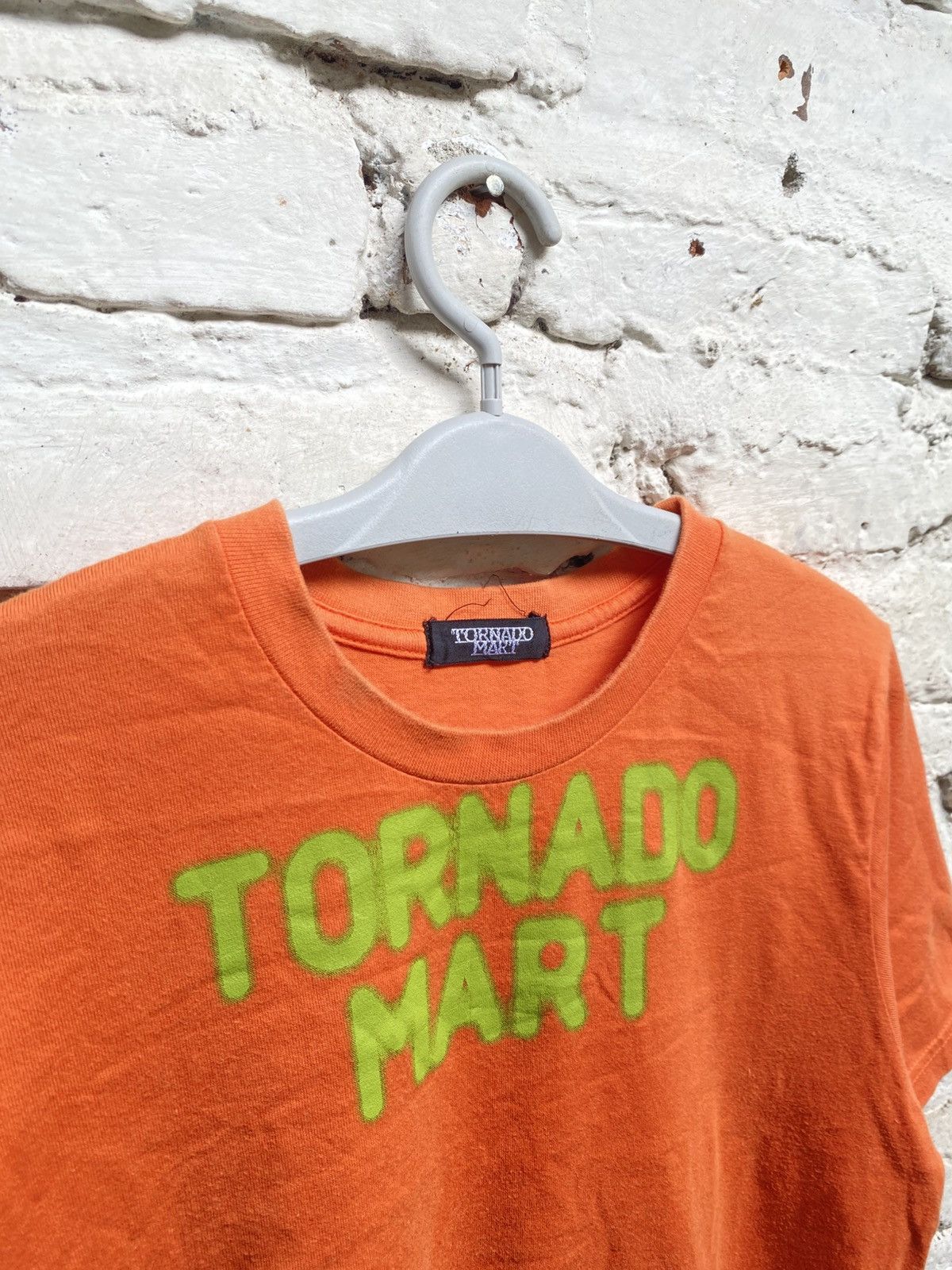 Tornado Mart RARE TORNADO MART PRINTED T-SHIRT 🌪️🍊 Size US S / EU 44-46 / 1 - 3 Thumbnail
