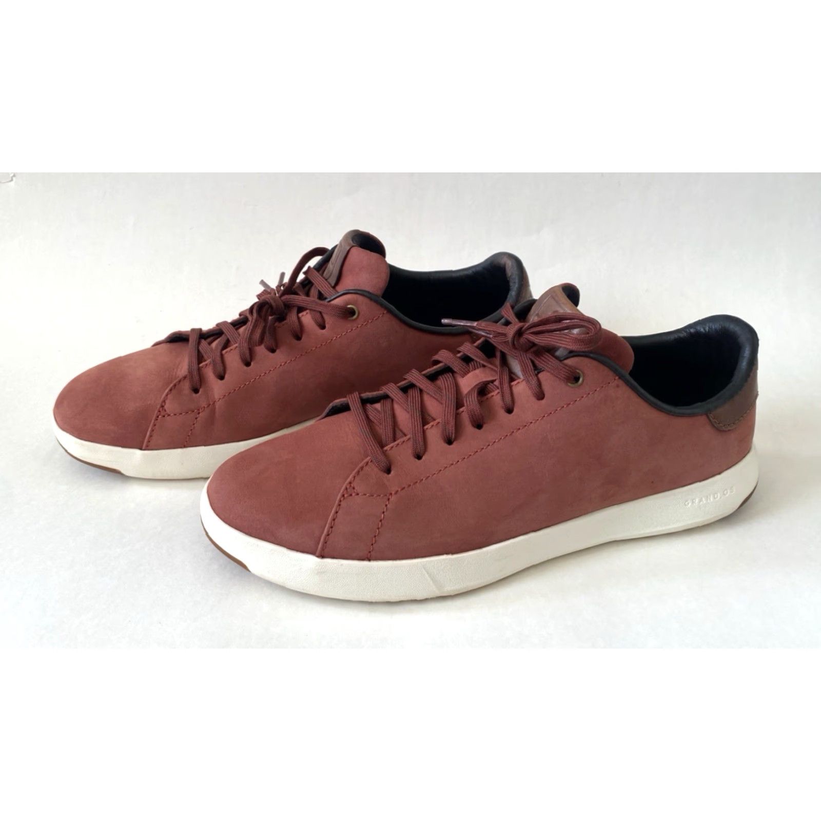 Cole Haan Cole Haan GrandPro Men’s Leather Sneakers Maroon Nubuck Chestnut 10 M Casual Shoes Size US 10 / EU 43 - 4 Thumbnail