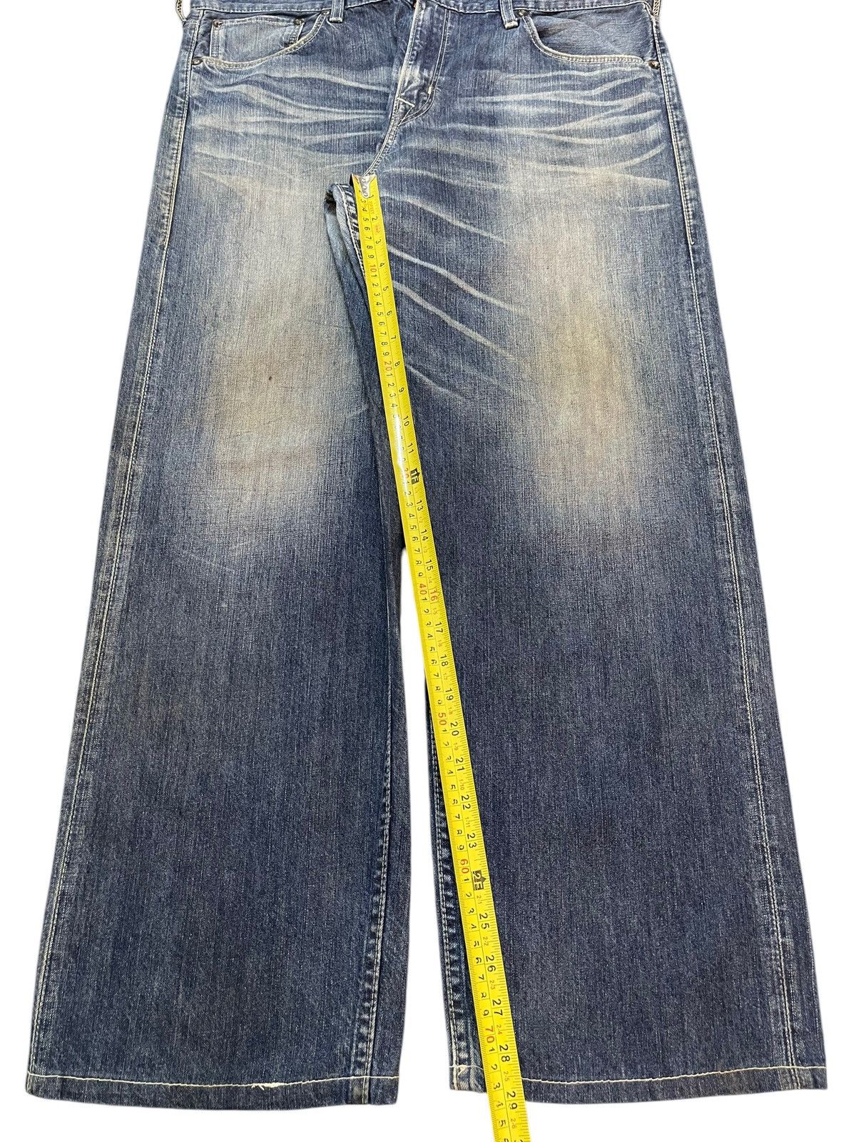 Levi's Vintage 90s Levis 203 Buckle Mud Wash Style Baggy Jeans Size US 36 / EU 52 - 14 Thumbnail
