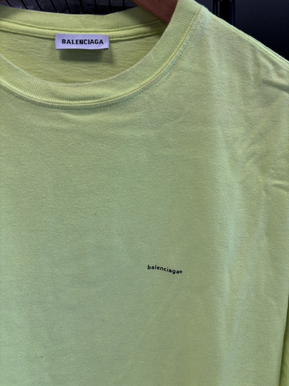 Balenciaga Balenciaga green copyright logo print tee Size US L / EU 52-54 / 3 - 2 Thumbnail