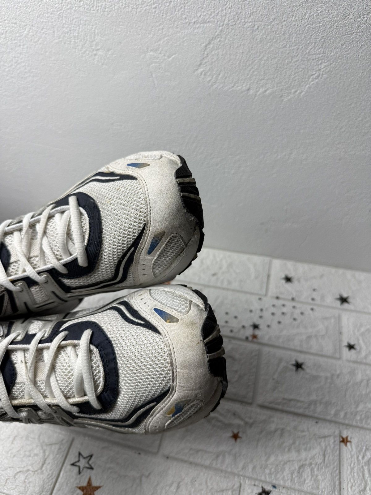Asics asics gel-comulus US9.5 UK8.5 EUR43.5 Sneakers Vintage Size US 9.5 / EU 42-43 - 4 Thumbnail