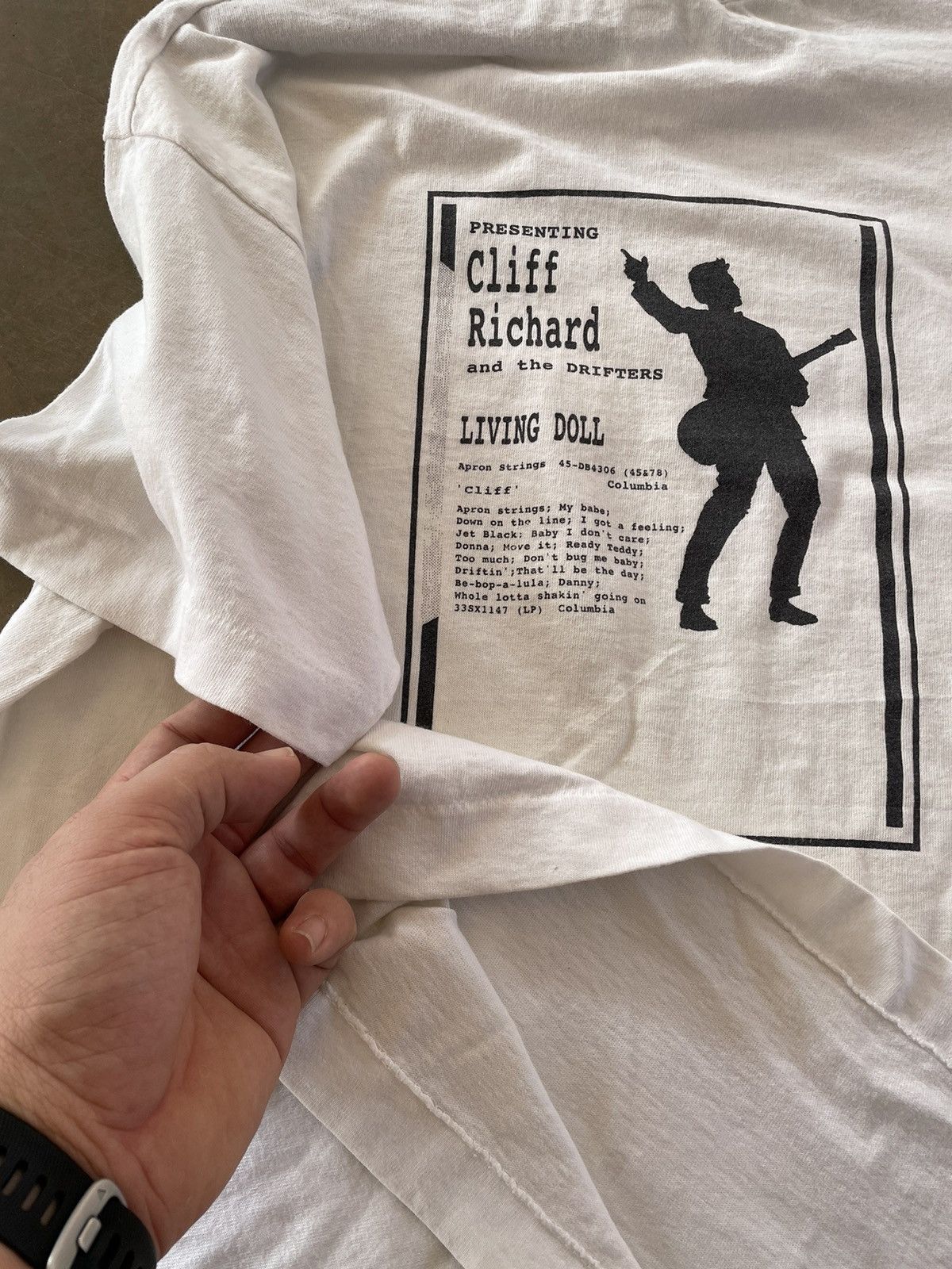 Band Tees CLIFF RICHARD LEGENDARY TOUR Size US L / EU 52-54 / 3 - 7 Thumbnail