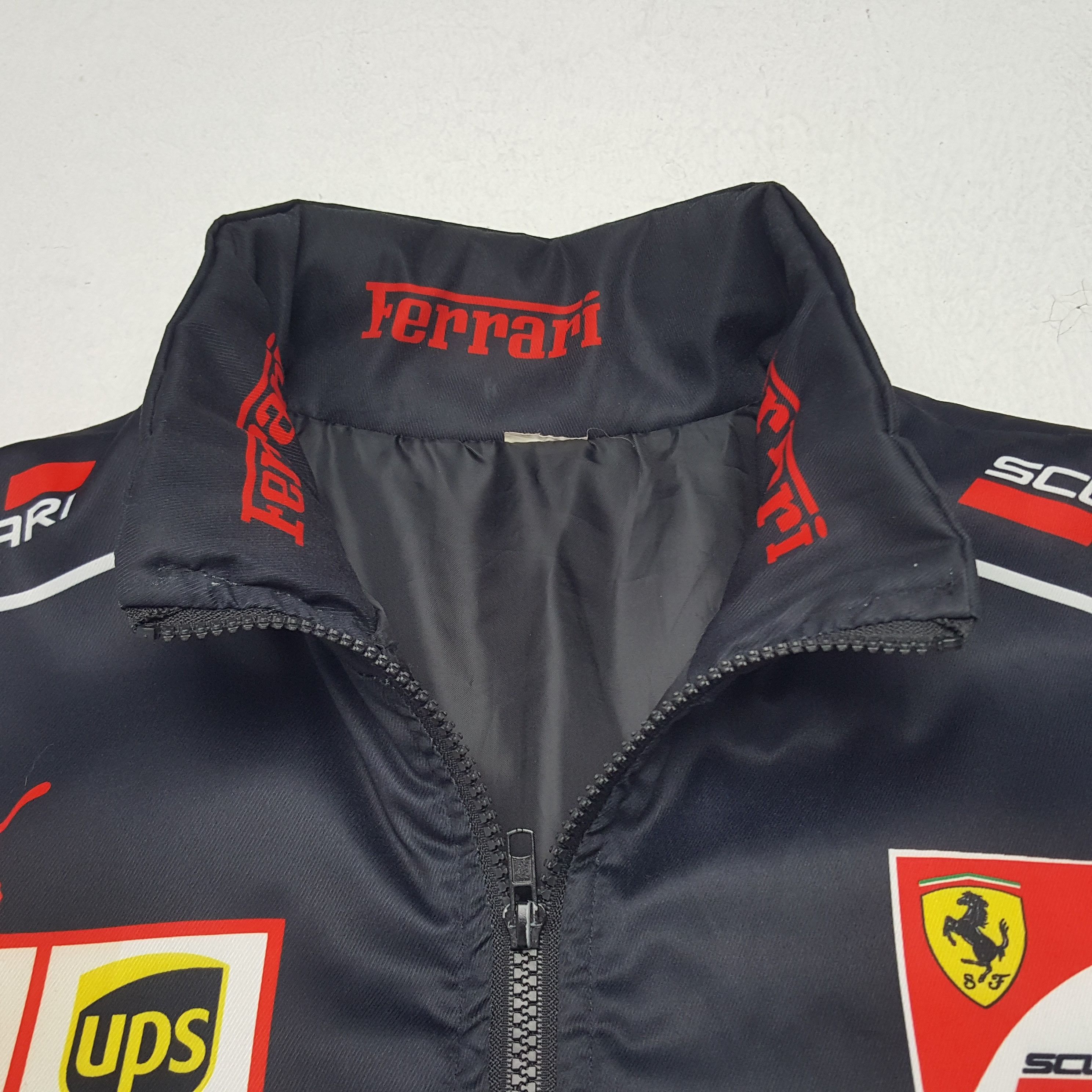 Ferrari × Puma × Vintage Vintage Ferrari Puma Shell Racing Team F1 Jacket Size US L / EU 52-54 / 3 - 5 Thumbnail