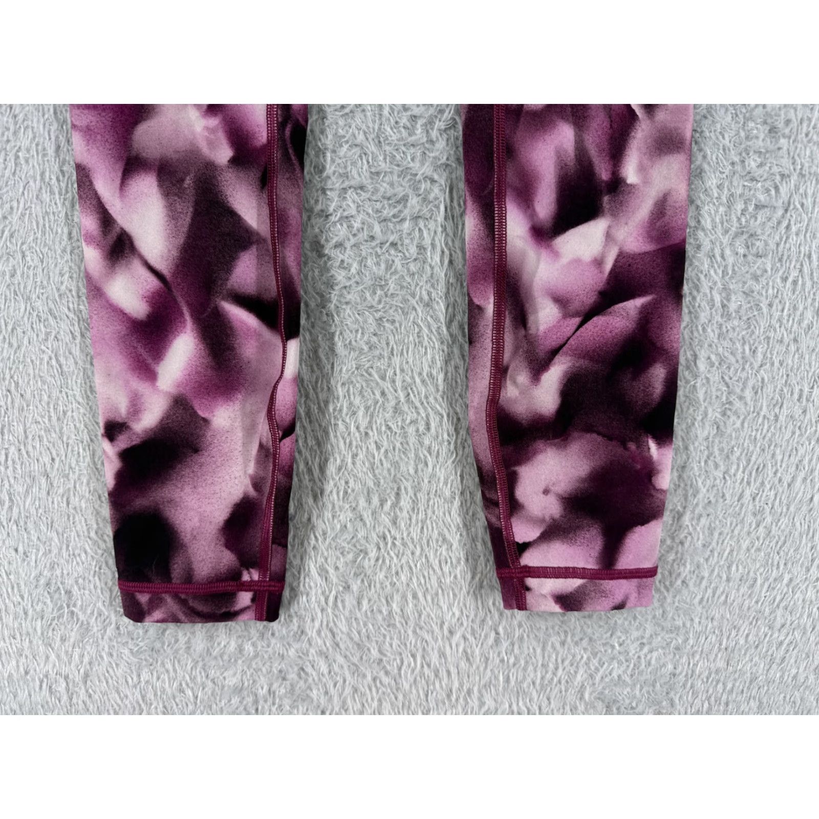 Lululemon Lululemon Pants Women 2 Pink Wunder Under Hi-Rise 7/8 Tight 25" Luxtreme W5AOVS Cropped Pockets Zip Pocket Yoga Luxtreme Womens 23 in Inseam Size 26" / US 2 / IT 38 - 2 Thumbnail