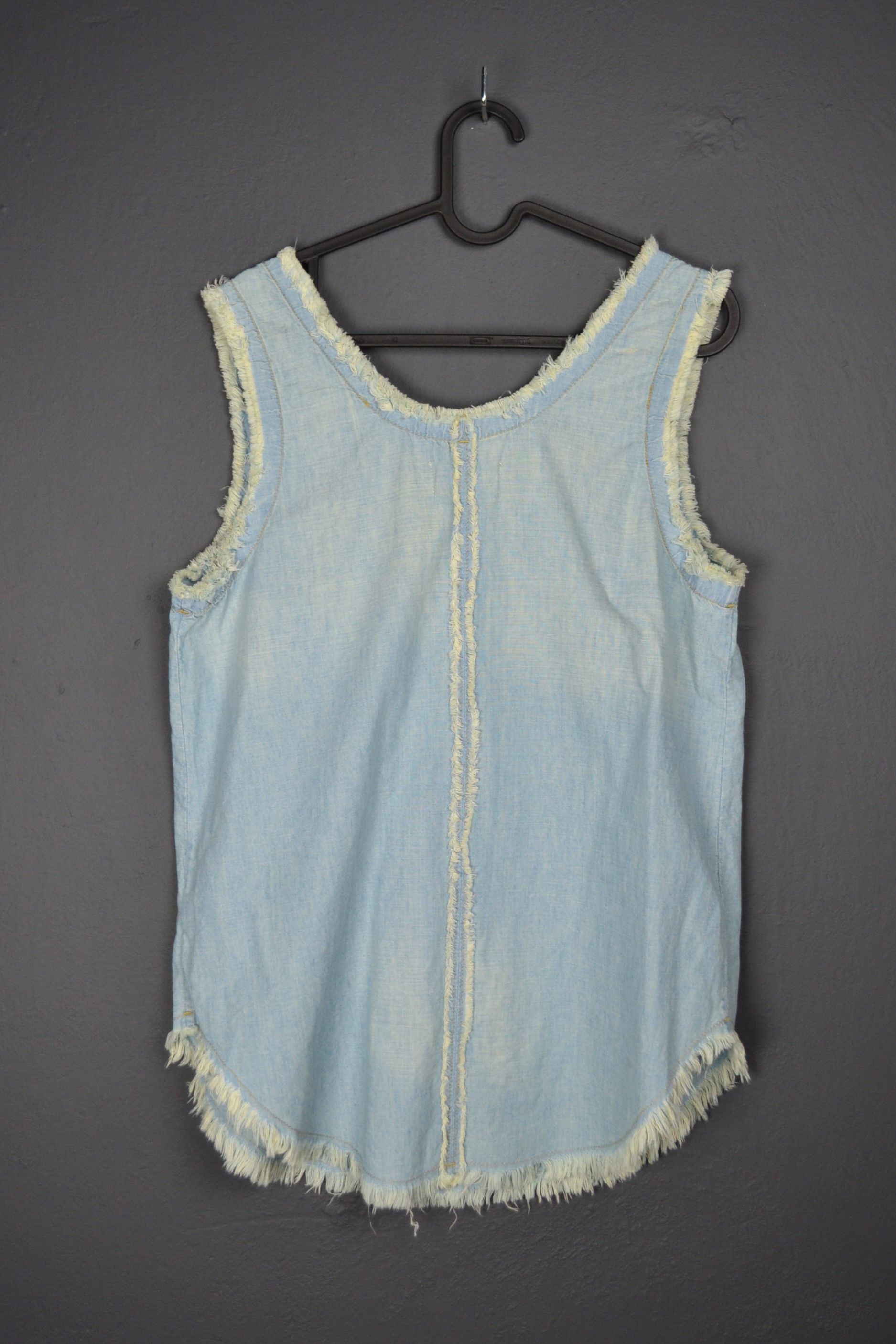 Nili Lotan Nili Lotan Helena Tank L Frayed Denim Sleeveless Scoop Neck Size L / US 10 / IT 46 - 2 Thumbnail