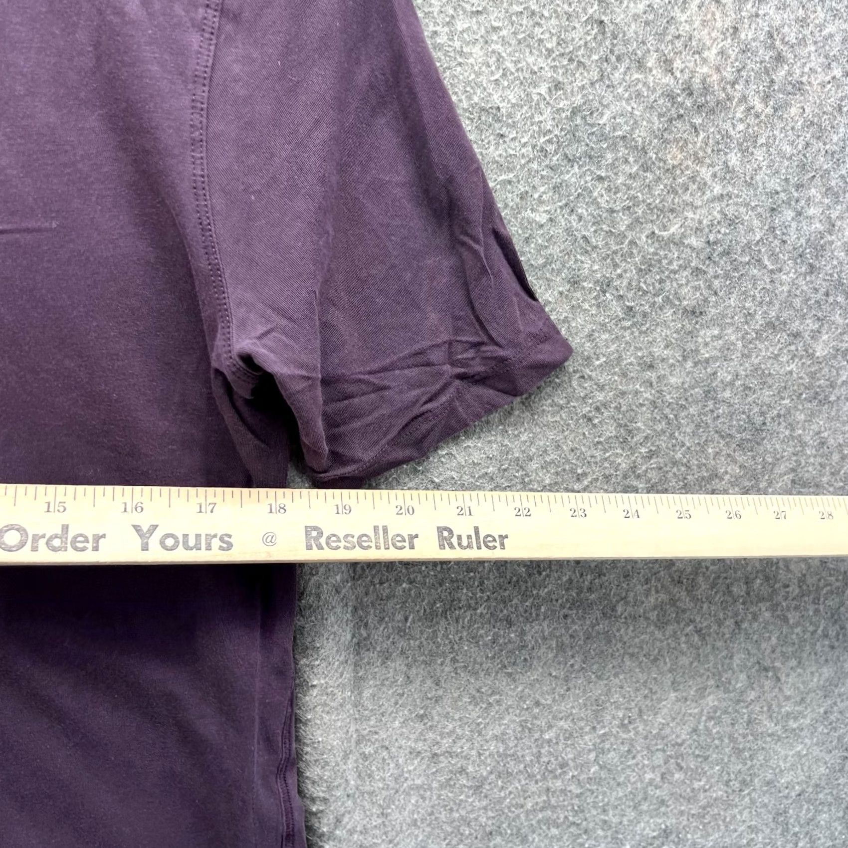 Lululemon Lululemon Shirt Womens 8 Purple Deep V Tee Short Sleeve Cotton Stretch T-Shirt Activewear Womens 8 Purple Vintage? No Size M / US 6-8 / IT 42-44 - 3 Thumbnail
