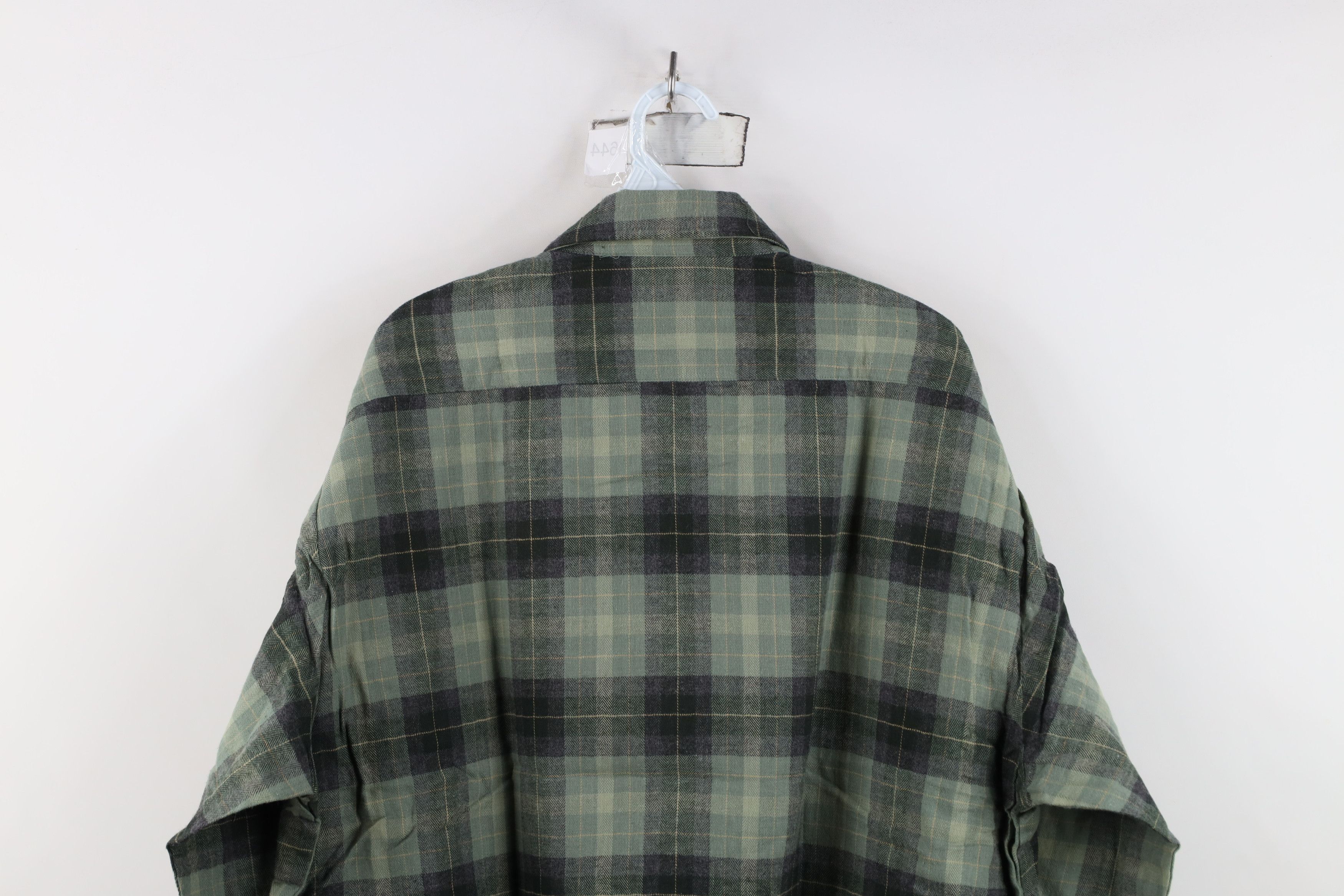 Vintage Deadstock Vintage Streetwear Plaid Flannel Button Down Shirt Size US XL / EU 56 / 4 - 11 Thumbnail