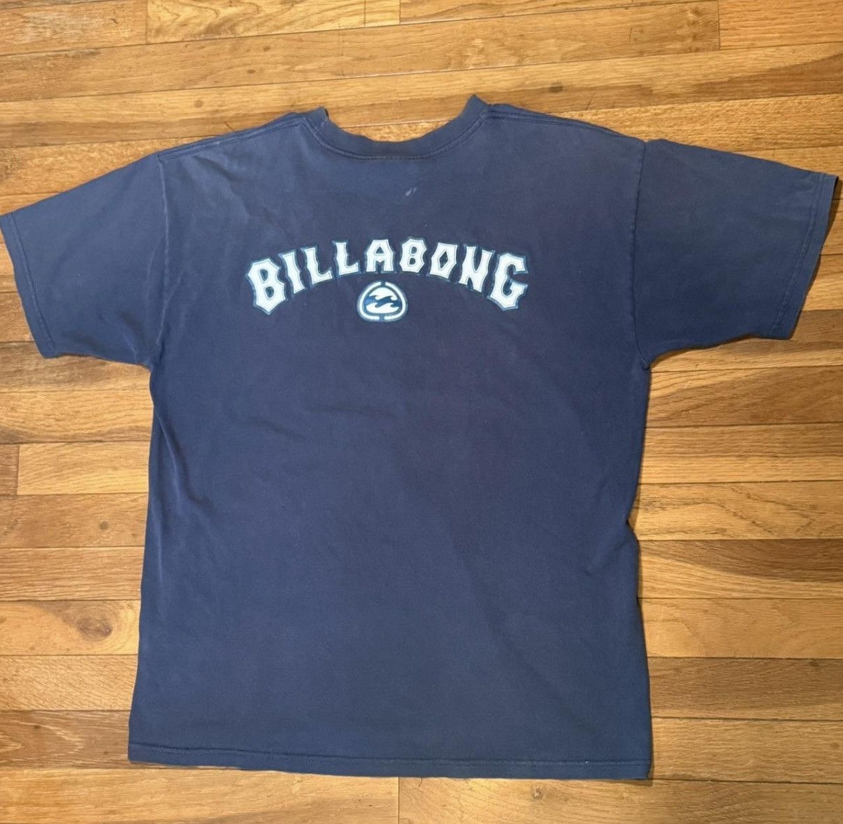 Billabong 90's Vintage Billabong Embroidered Logo T-Shirt - Size Large Size US L / EU 52-54 / 3 - 5 Thumbnail