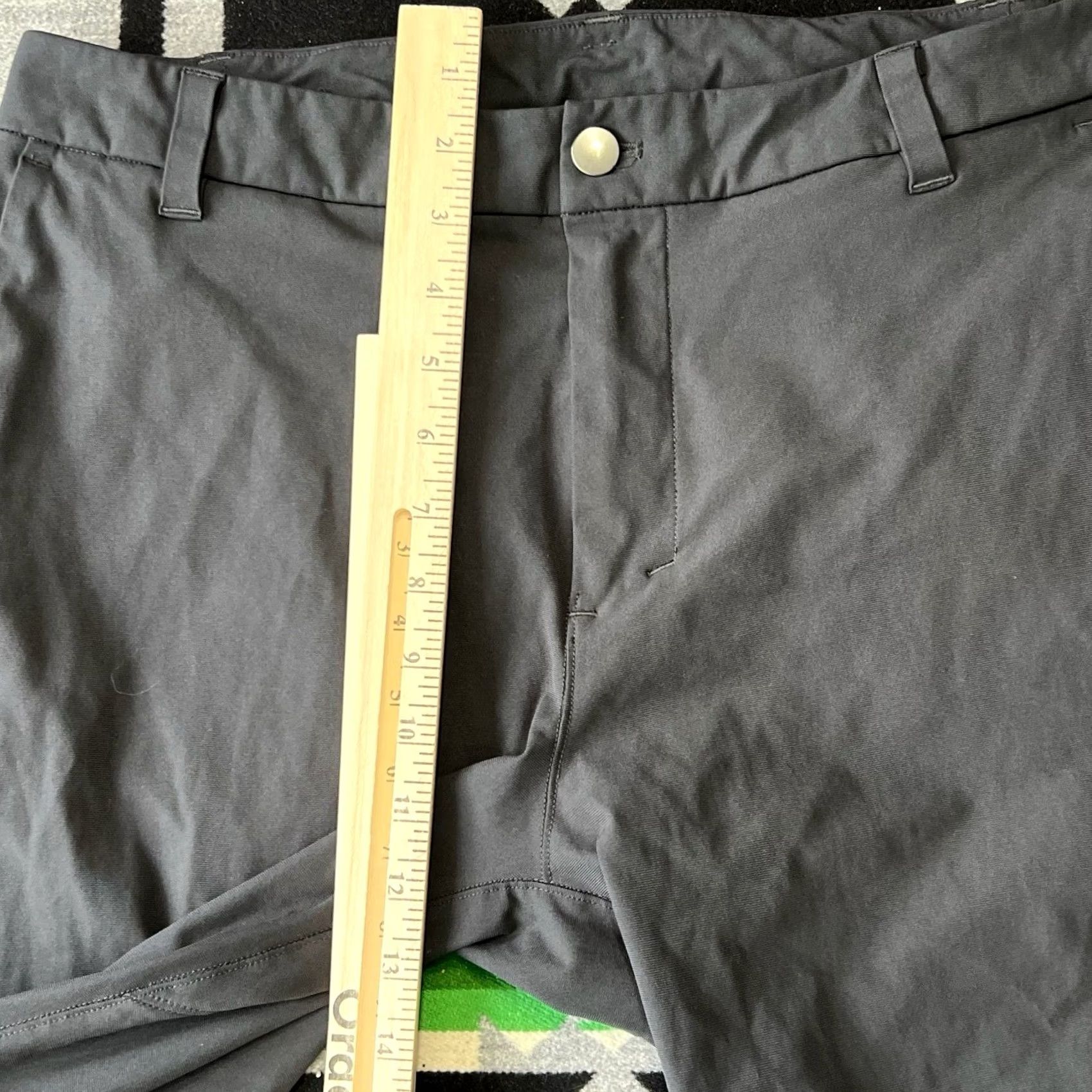 Lululemon VINTAGE? No. Size US 32 / EU 48 - 4 Thumbnail